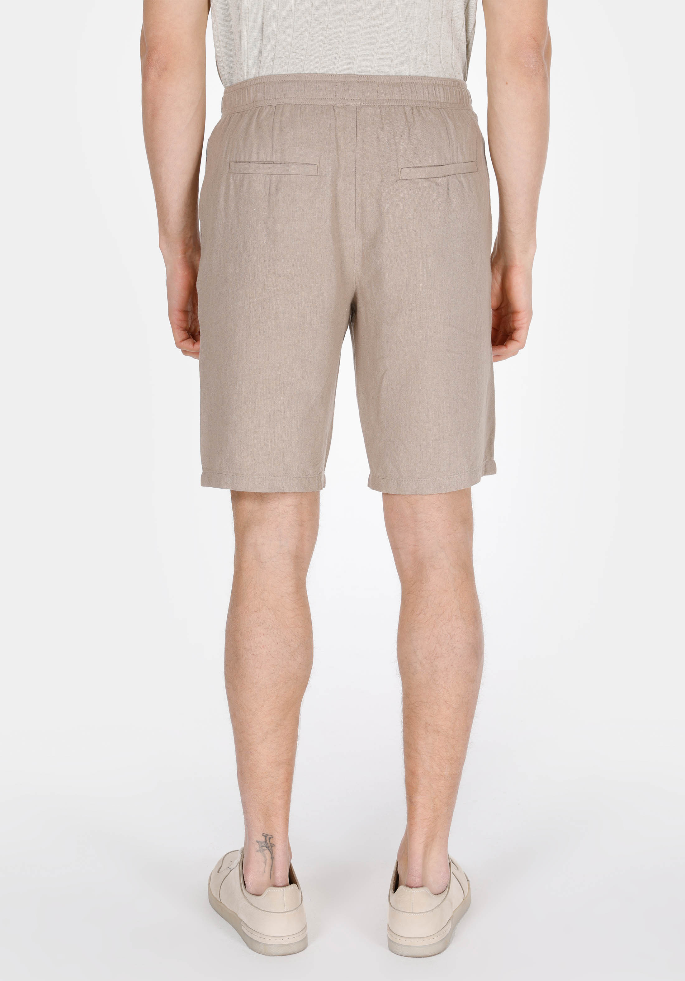 Afișați detalii pentru Short / Pantaloni Scurti De Barbati Bej Regular Fit  Cl1074435