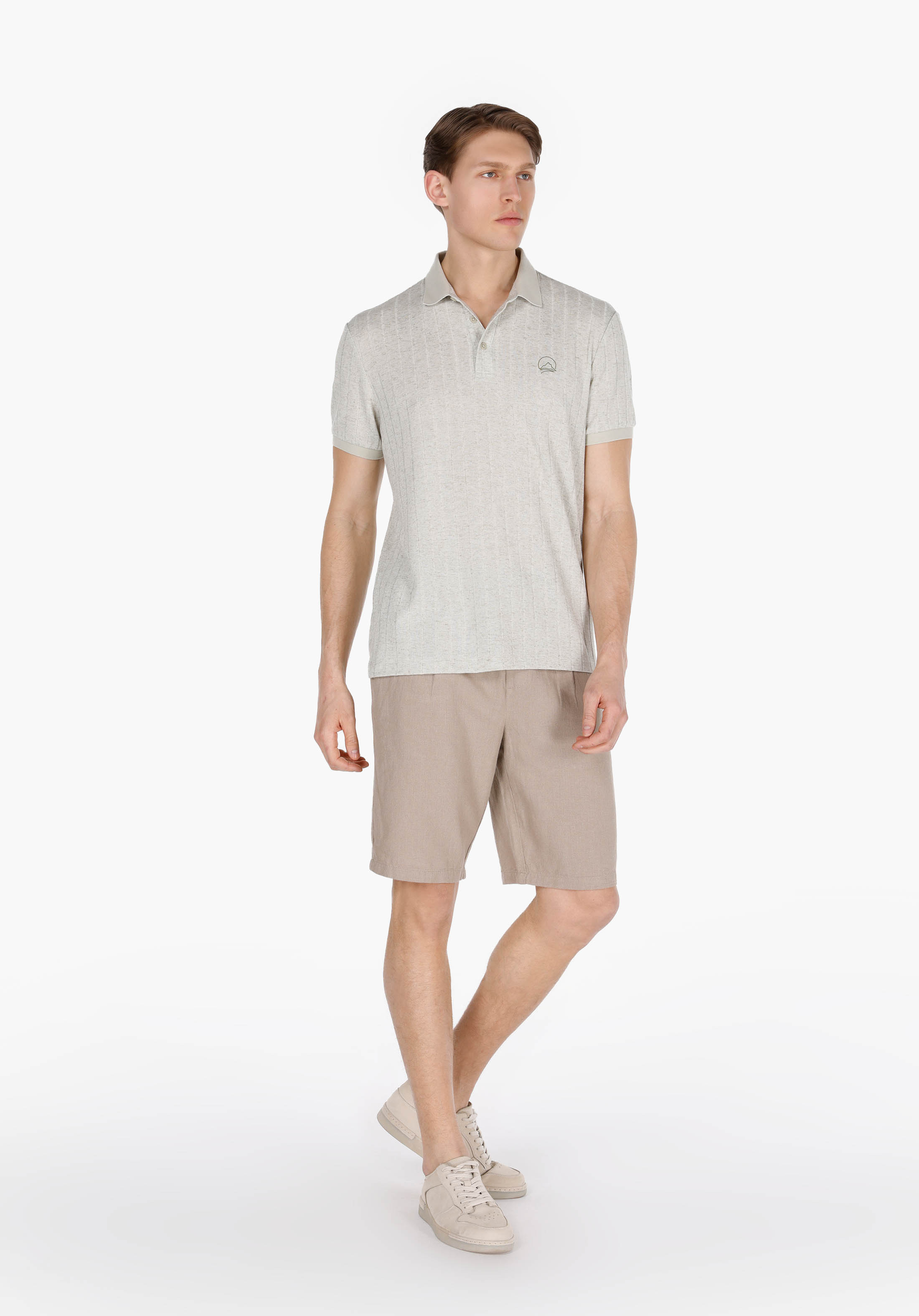 Afișați detalii pentru Short / Pantaloni Scurti De Barbati Bej Regular Fit  Cl1074435