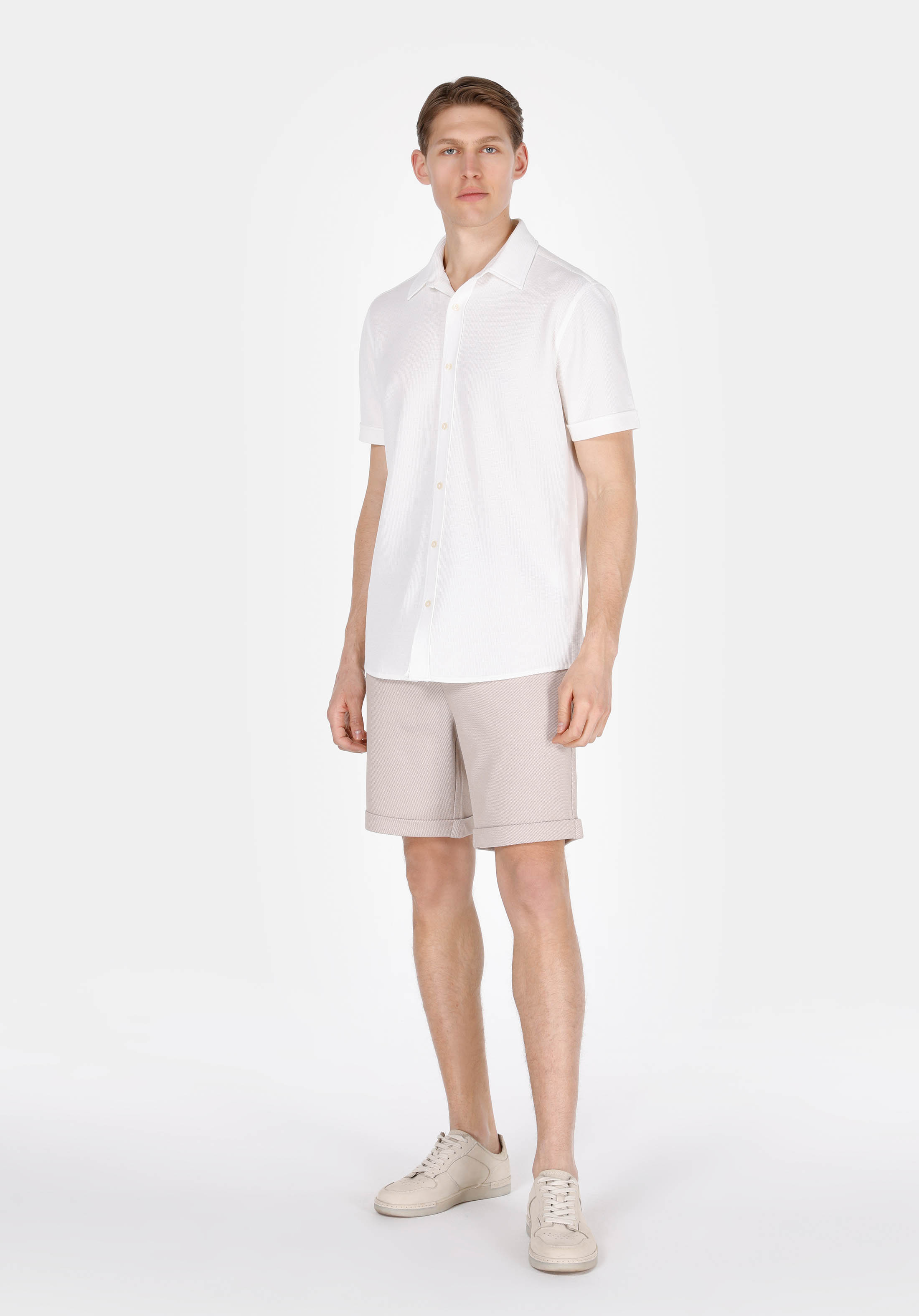 Afișați detalii pentru Short / Pantaloni Scurti De Barbati Bej Regular Fit  Cl1074527