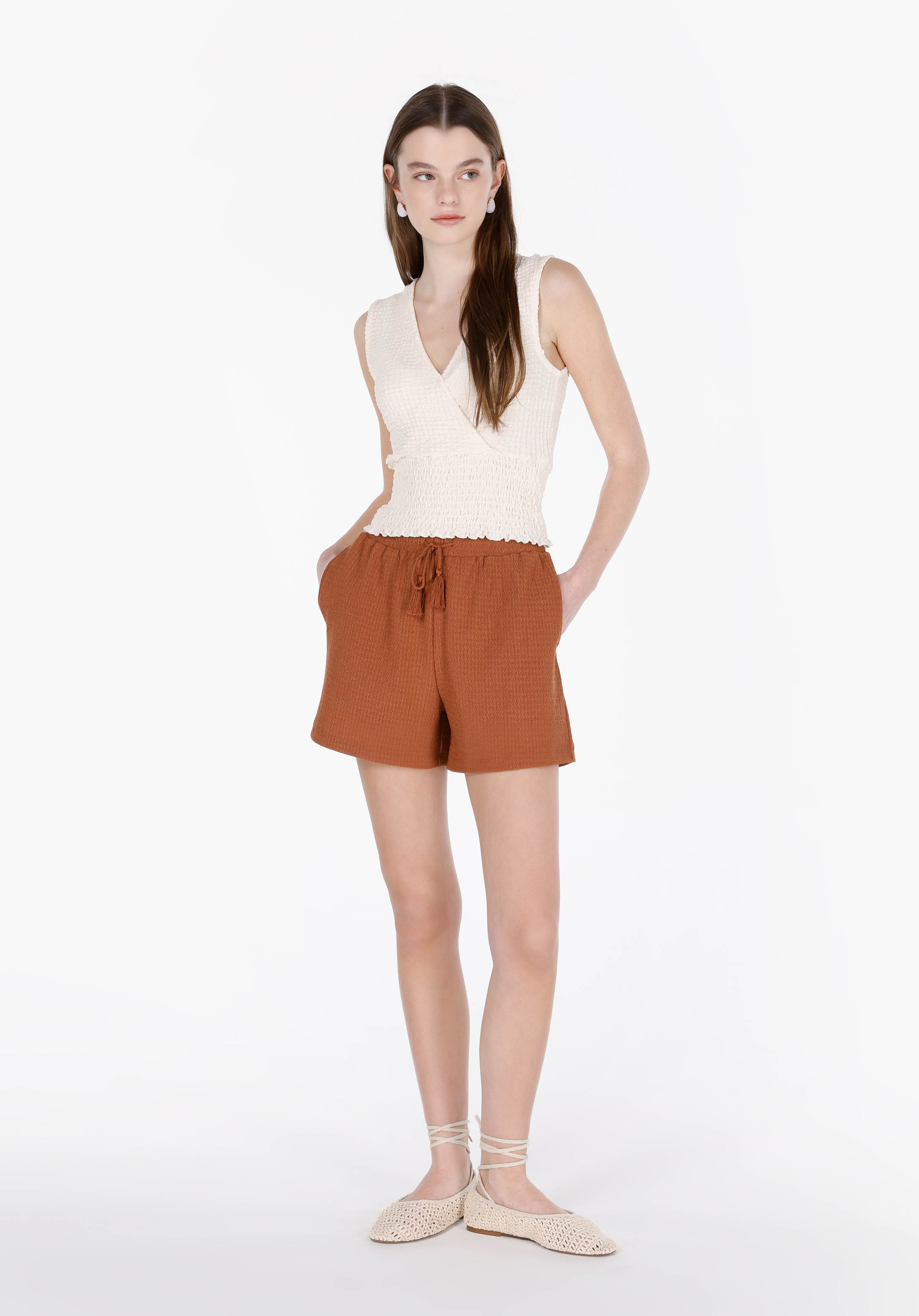 Afișați detalii pentru Short / Pantaloni Scurti De Dama Maro Regular Fit  Cl1074255