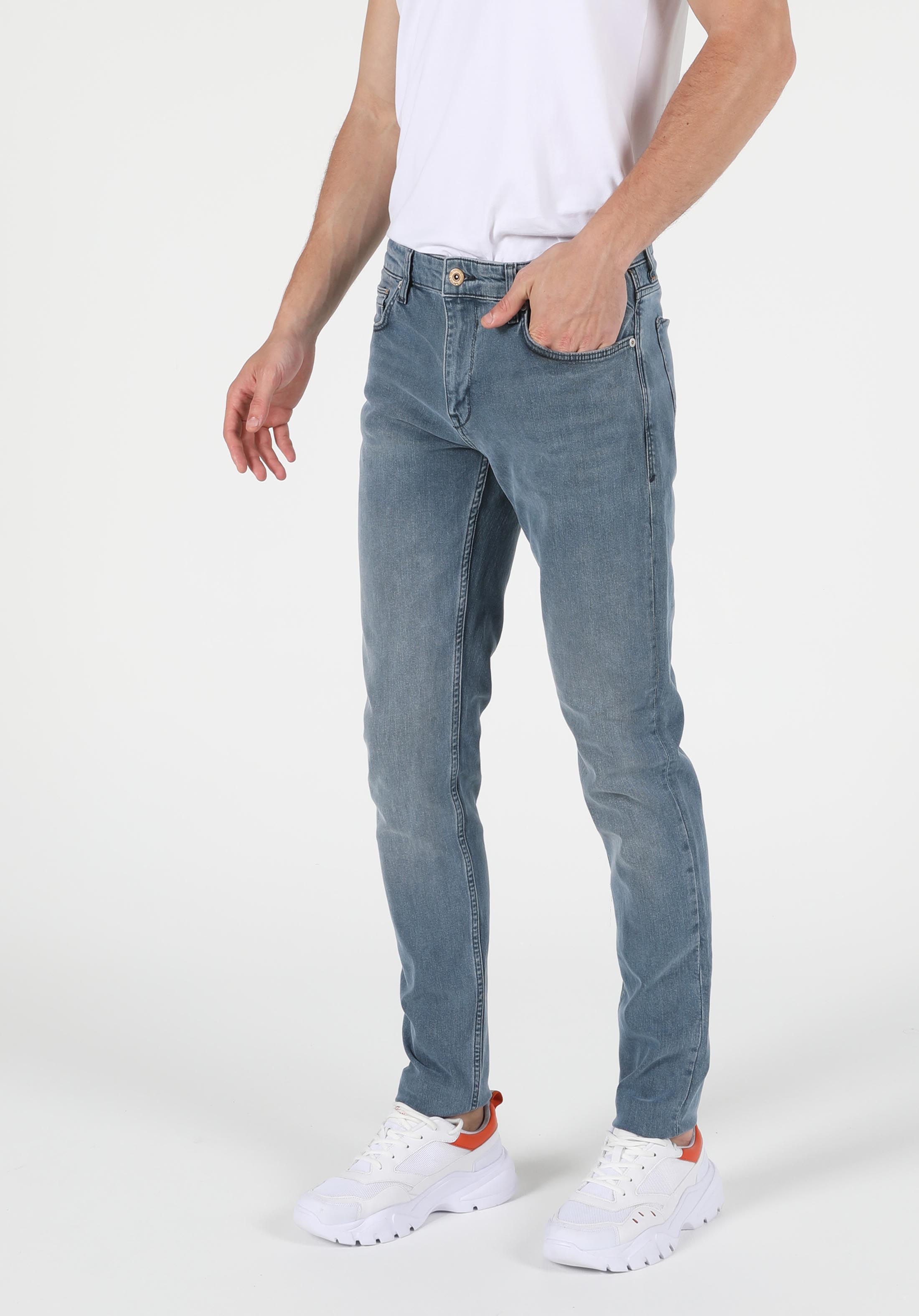 Afișați detalii pentru Pantaloni De Barbati Albastru Slim Fit 041 Danny Cl1050248