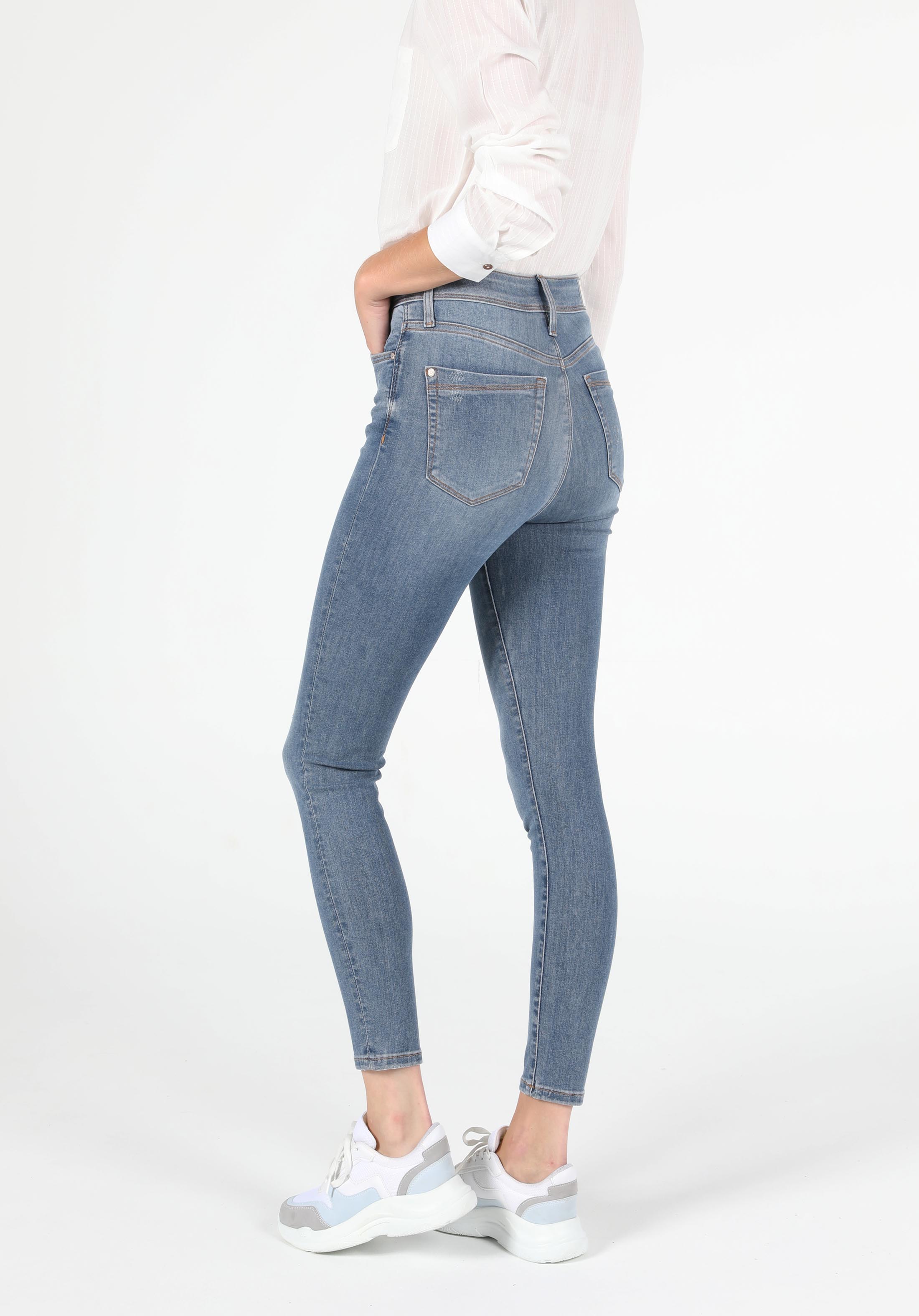 Afișați detalii pentru Pantaloni De Dama Denim Super Slim Fit 760 Diana Cl1050253