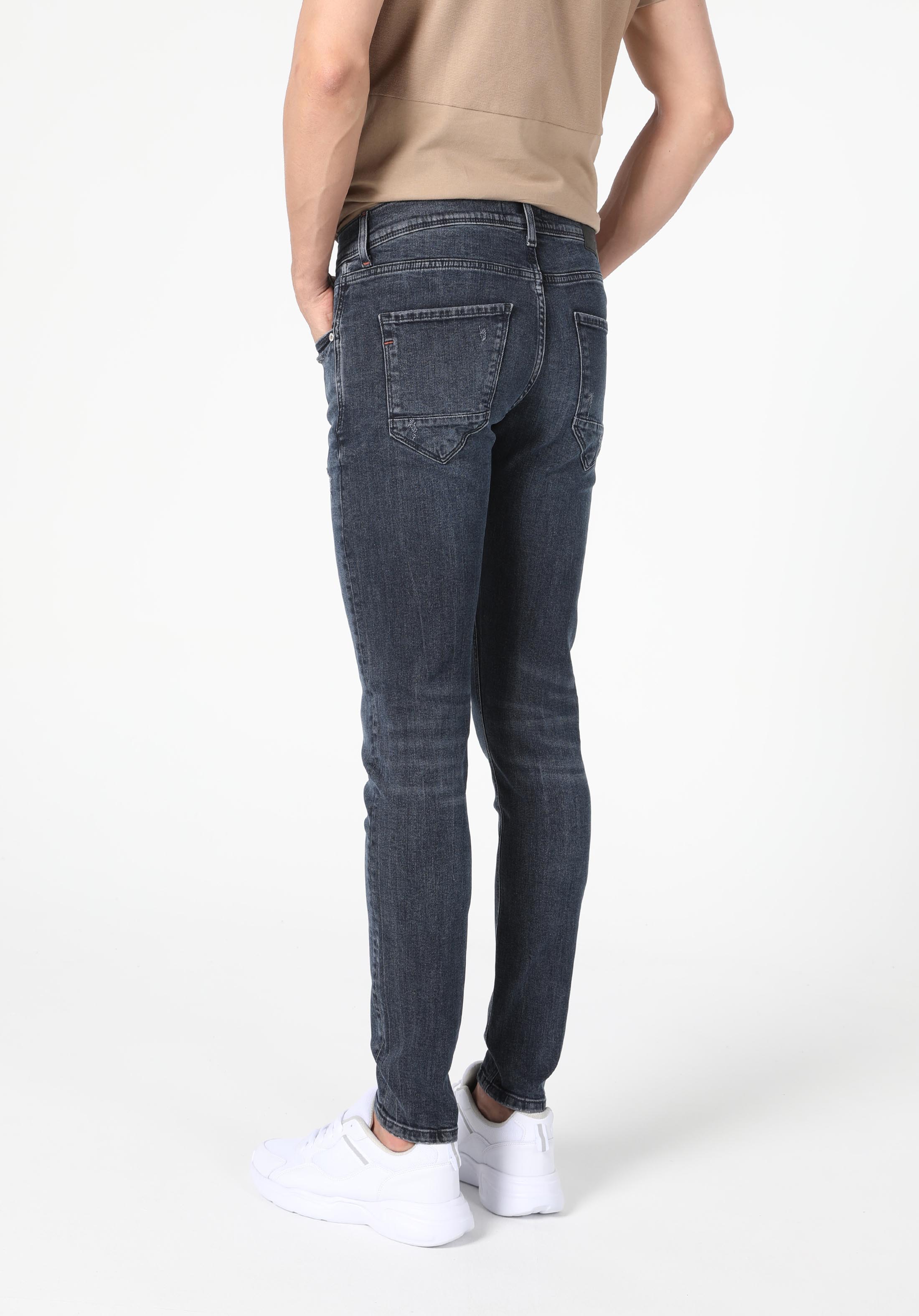 Afișați detalii pentru Pantaloni De Barbati Denim Skinny Fit 040 Alex Cl1056173