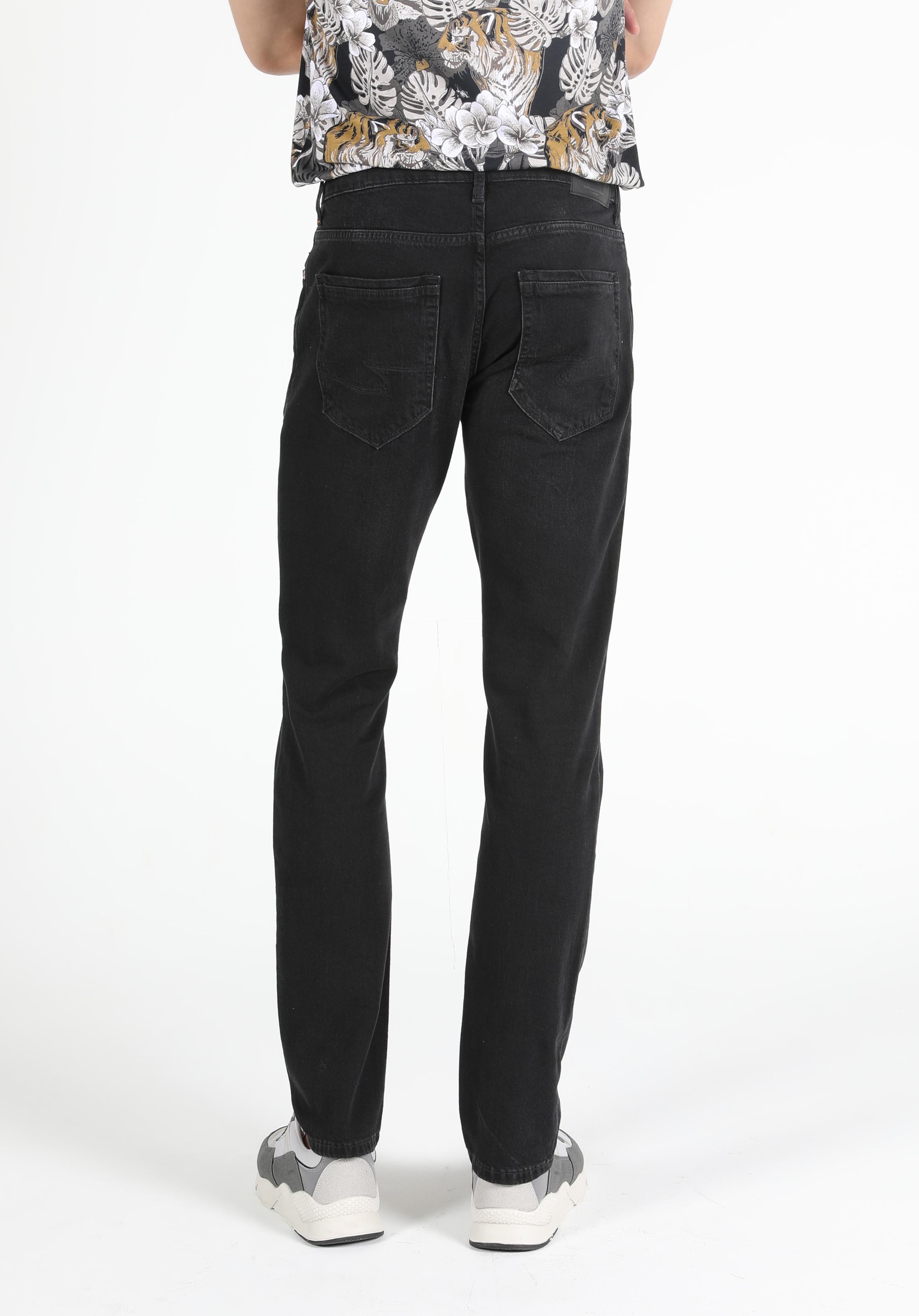 Afișați detalii pentru Pantaloni De Barbati Denim Straight Fit 044 Karl Cl1050265