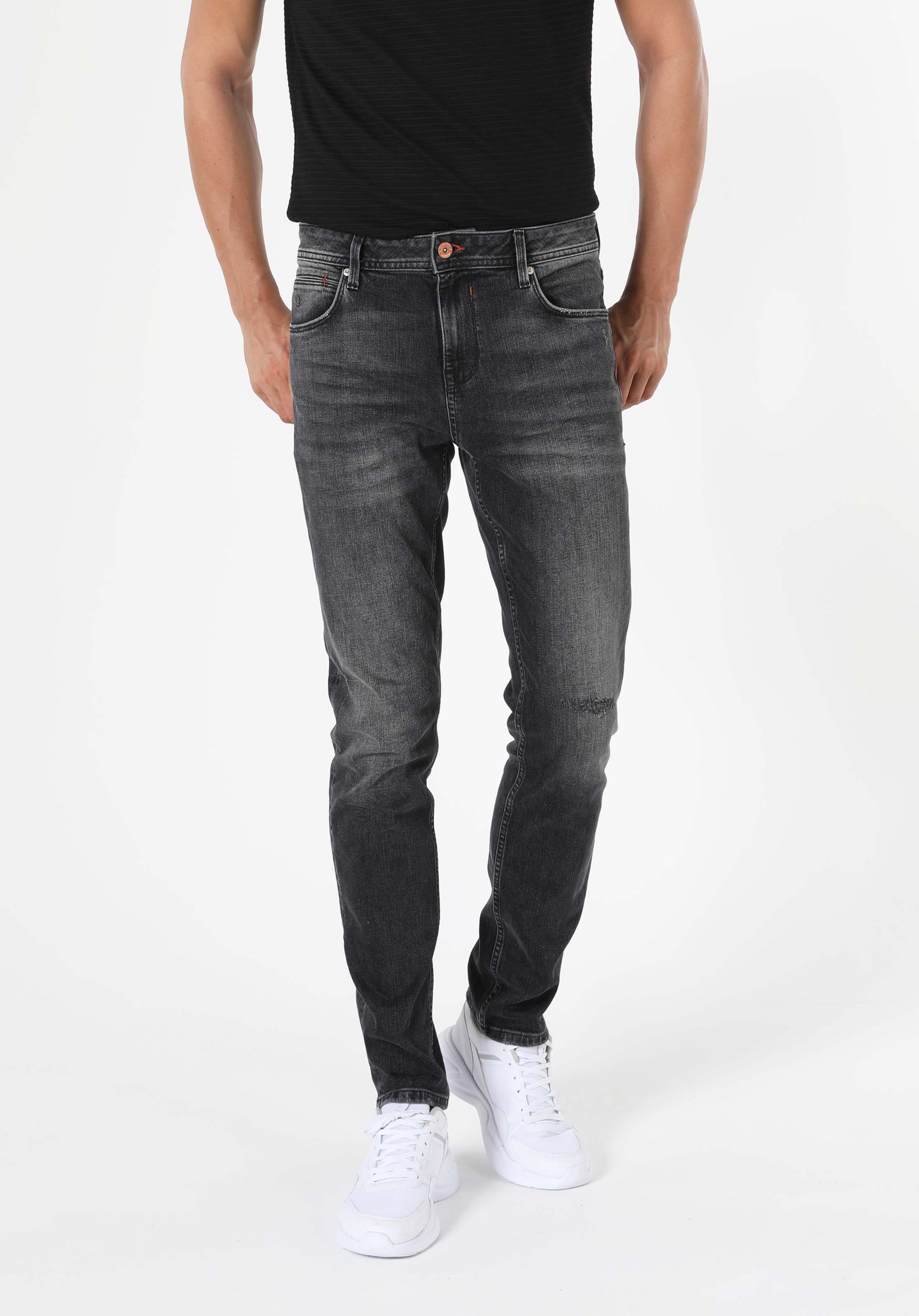 Afișați detalii pentru Pantaloni De Barbati Denim Straight Fit 044 Karl Cl1056229