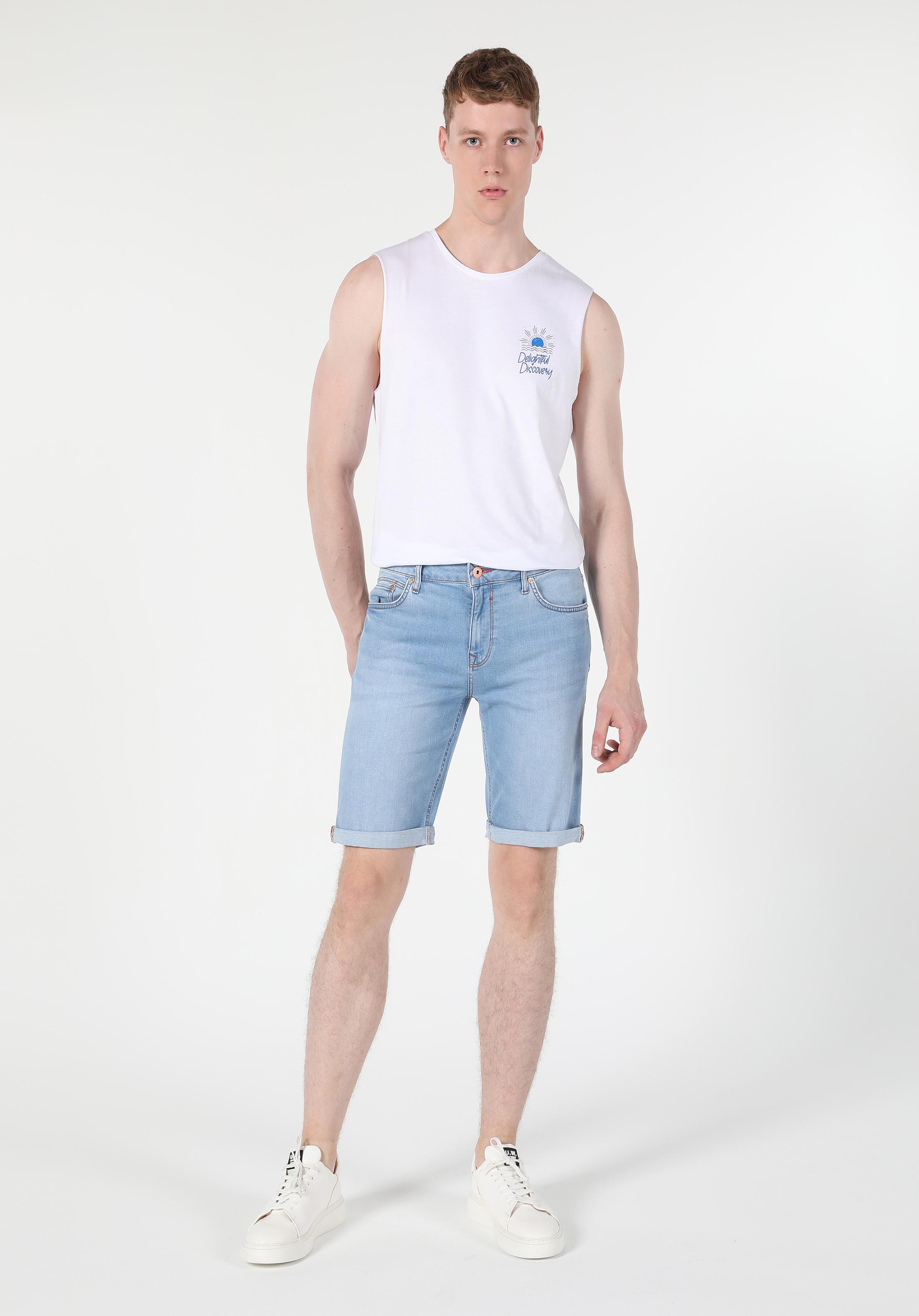 Afișați detalii pentru Short / Pantaloni Scurti De Barbati Albastru Deschis Straight Fit  Cl1059333