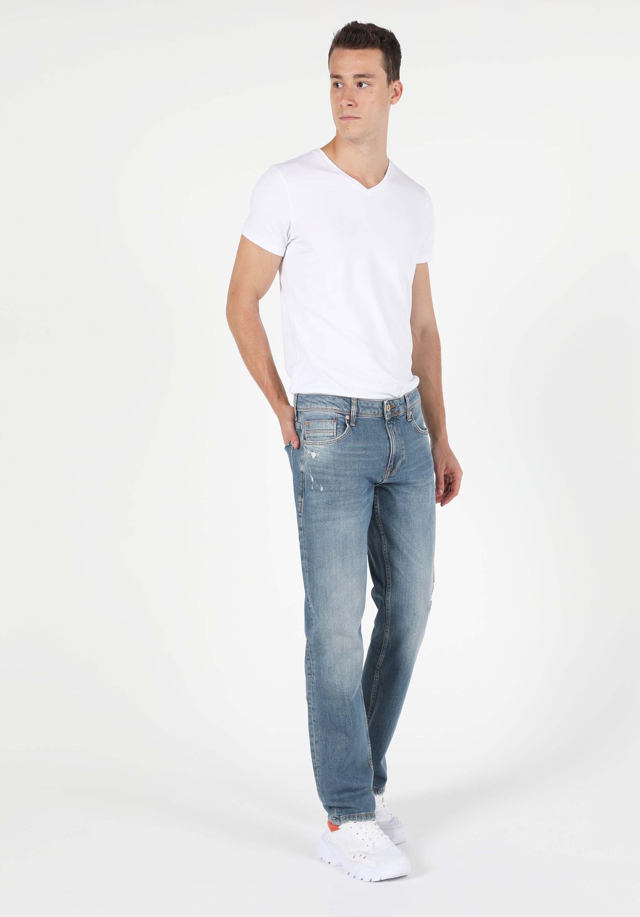 Afișați detalii pentru Pantaloni De Barbati Denim Regular Fit 045 David Cl1051724