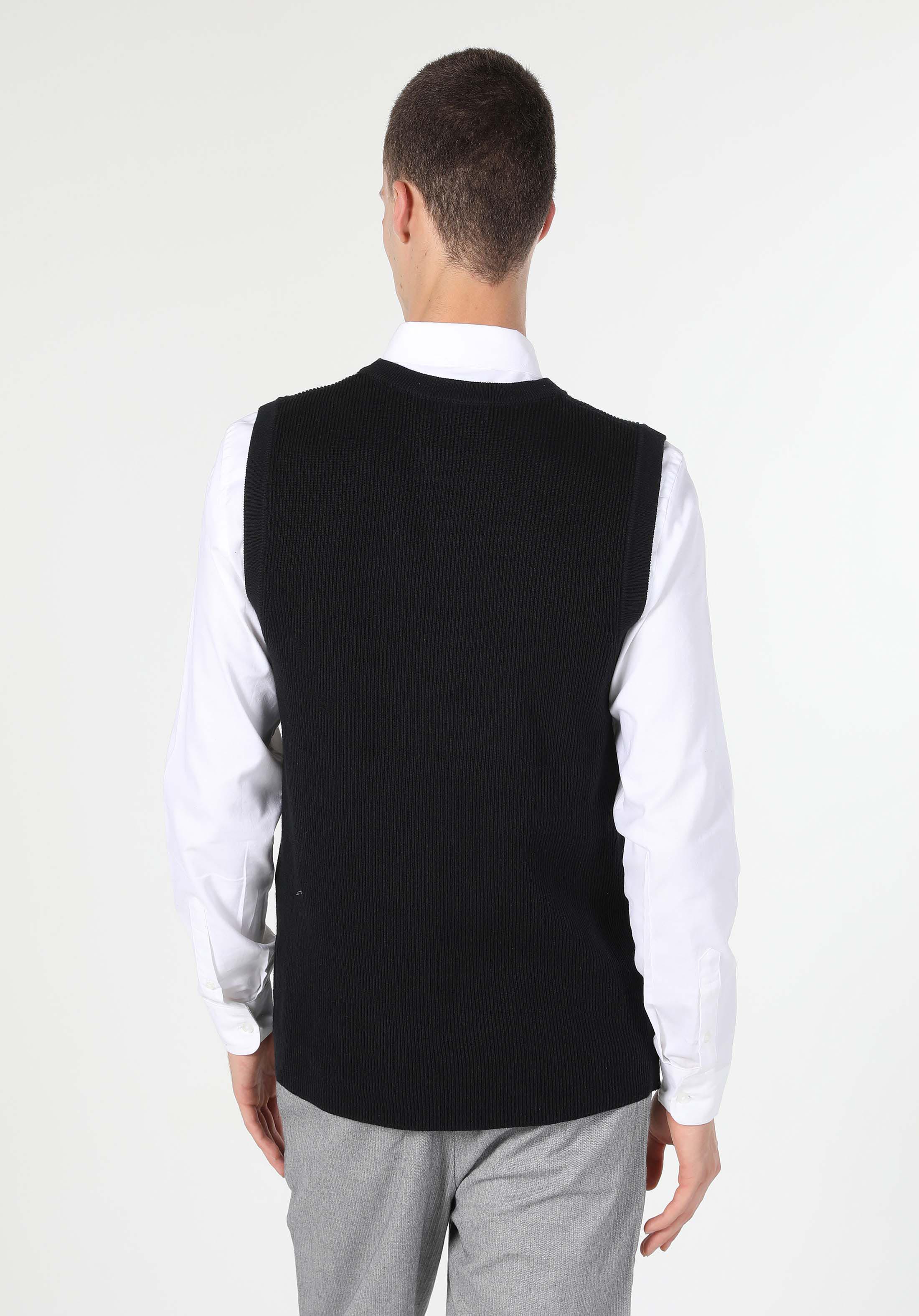 Afișați detalii pentru Pulover De Barbati Negru Slim Fit  Cl1060495