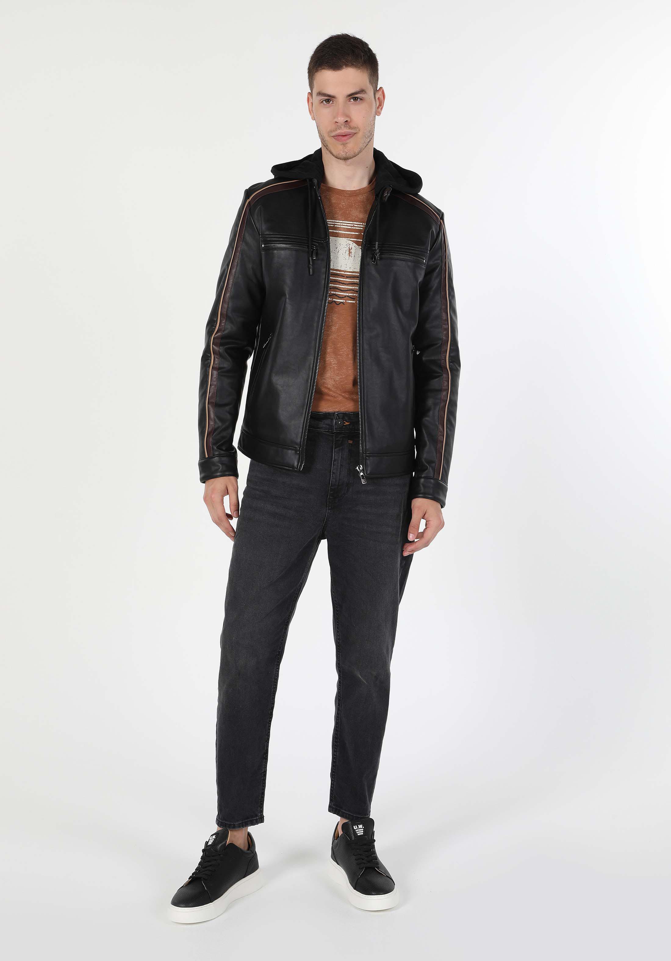 Afișați detalii pentru Jacheta De Barbati Negru Slim Fit  Cl1060746