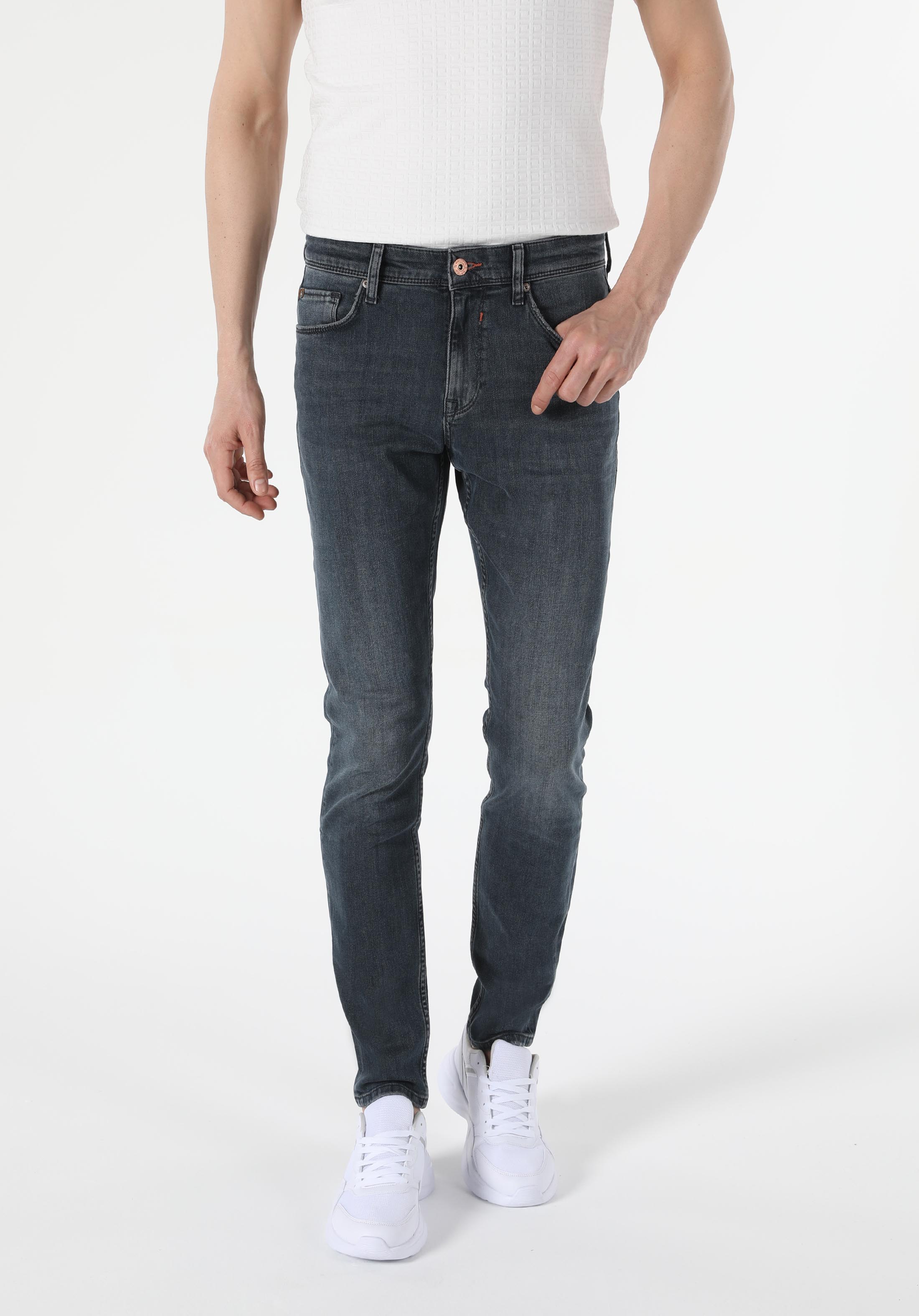 Afișați detalii pentru Pantaloni De Barbati Denim Slim Fit 041 Danny Cl1055449