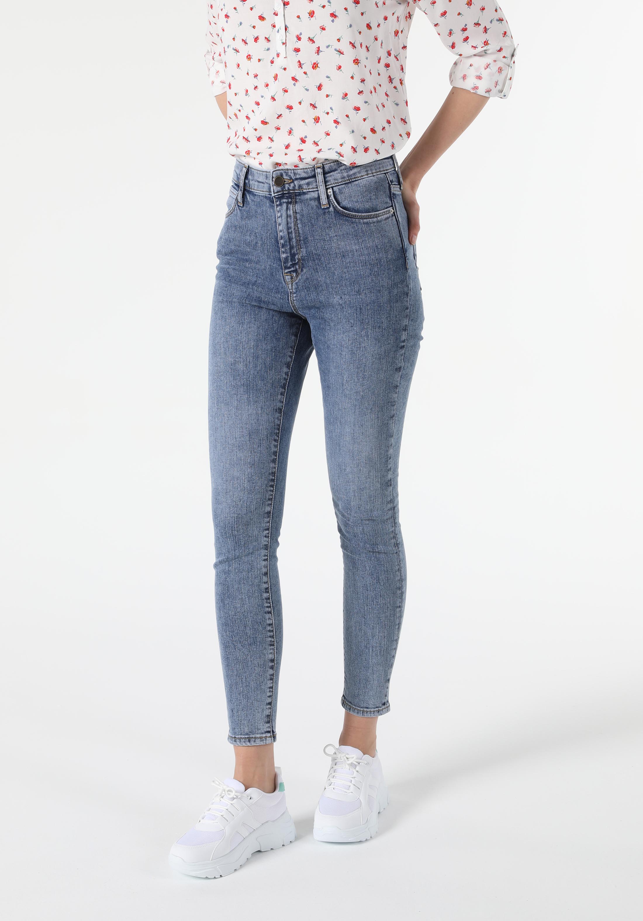 Afișați detalii pentru Pantaloni De Dama Denim Super Slim Fit 760 Diana Cl1055524