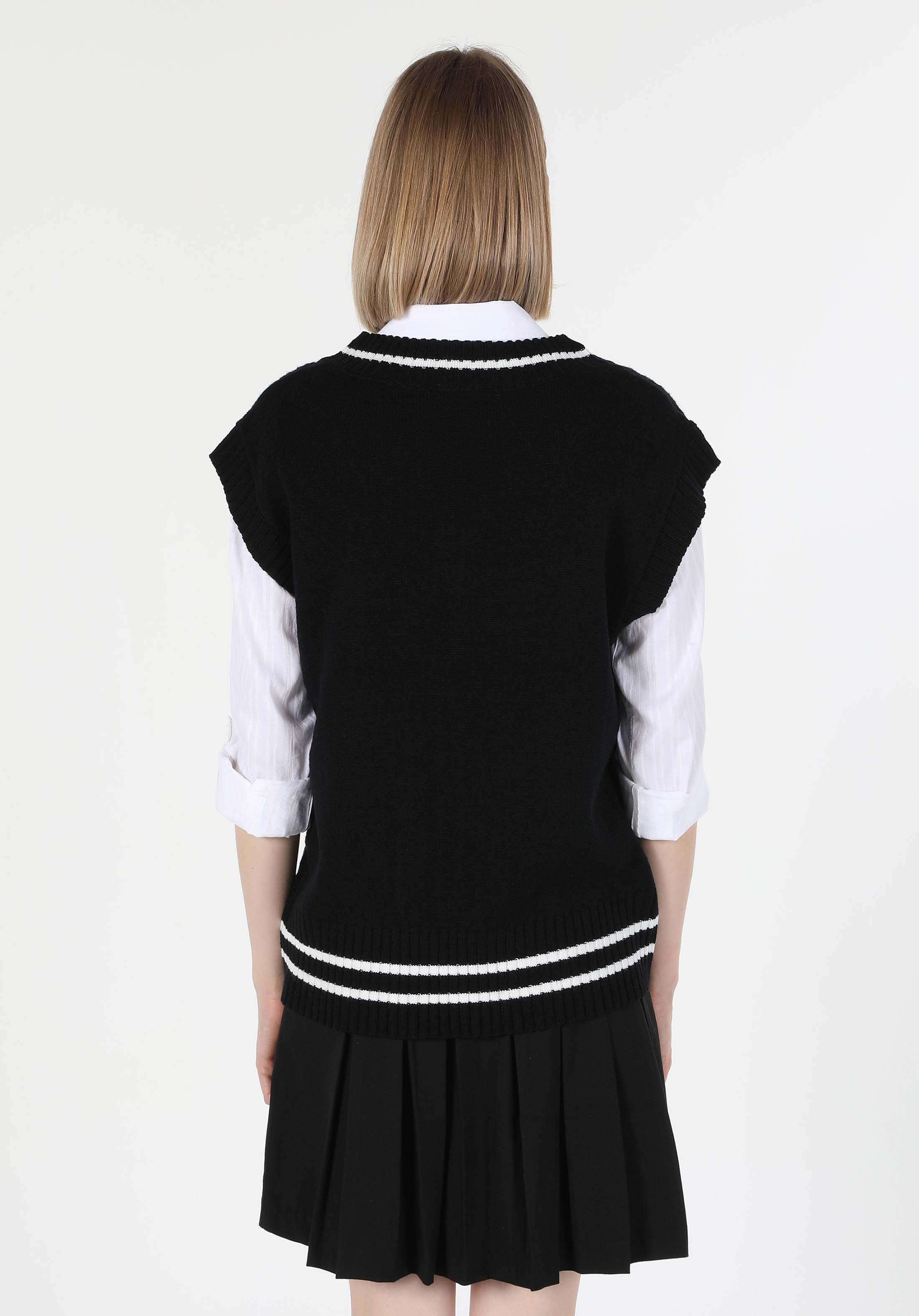 Afișați detalii pentru Pulover De Dama Negru Oversize Fit  Cl1061034