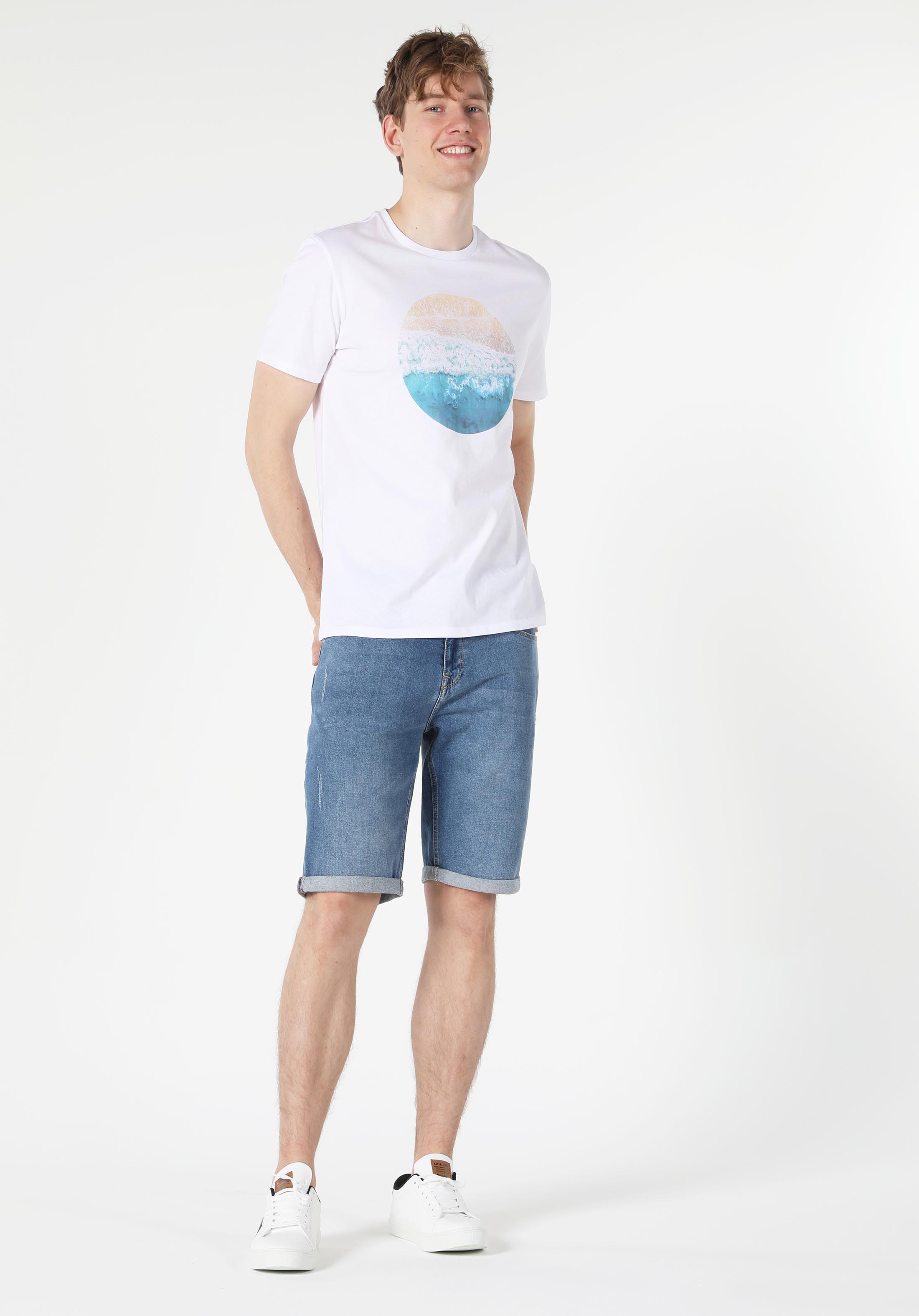 Afișați detalii pentru Tricou Cu Maneca Scurta De Barbati Alb Regular Fit  Cl1058841