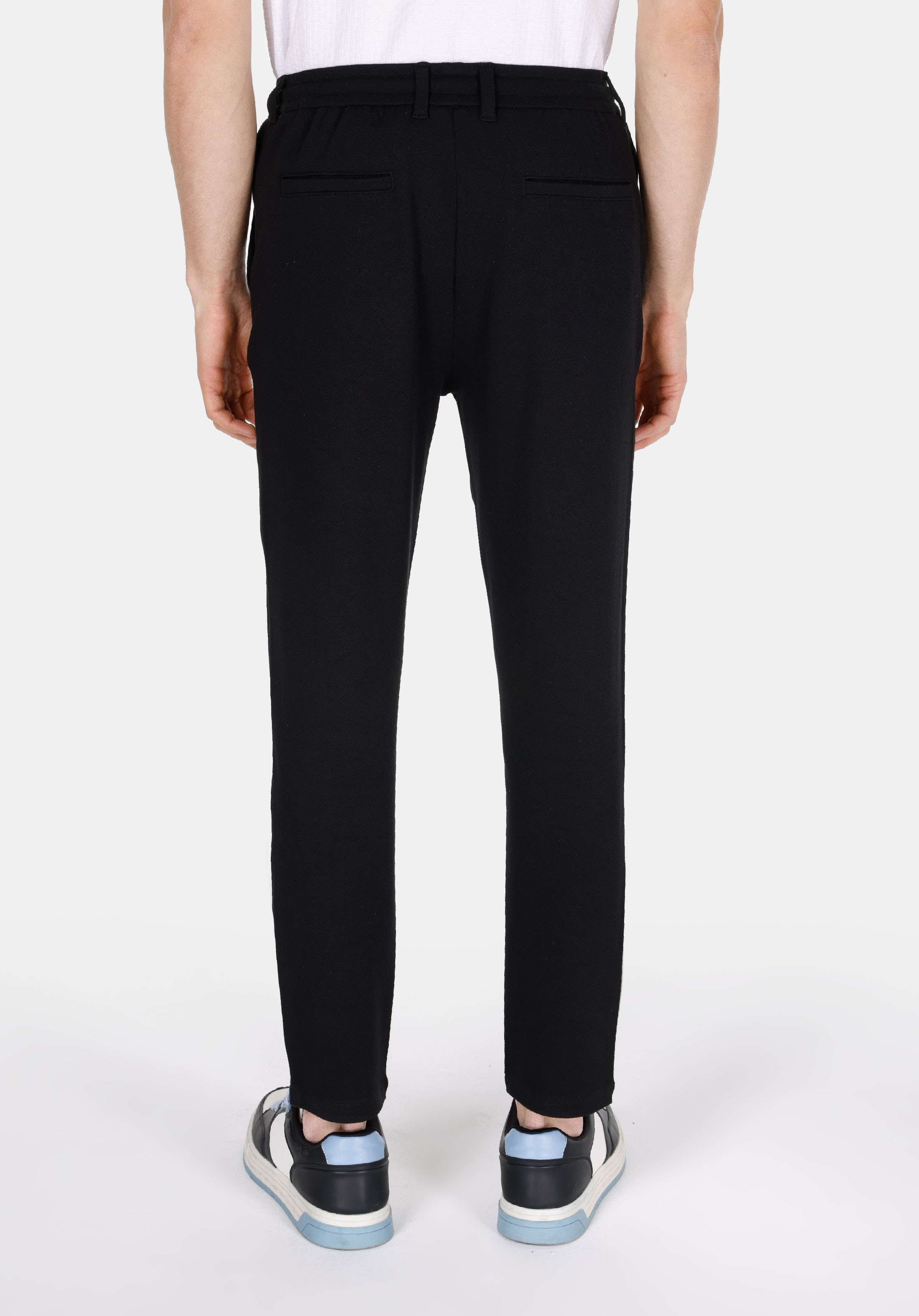 Afișați detalii pentru Pantaloni De Barbati Negru Slim Fit  Cl1071915