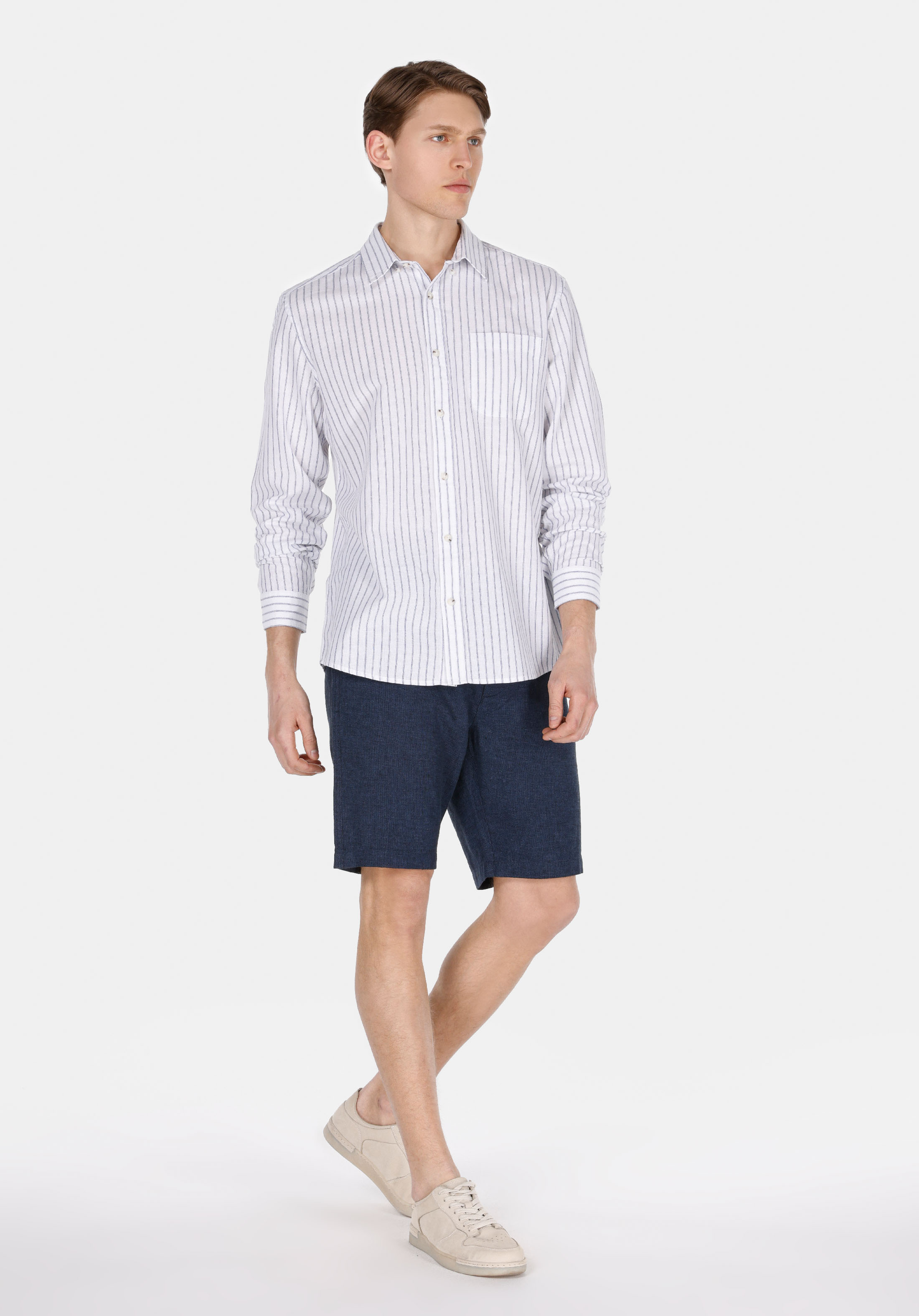 Afișați detalii pentru Short / Pantaloni Scurti De Barbati Albastru Marin Regular Fit  Cl1074083