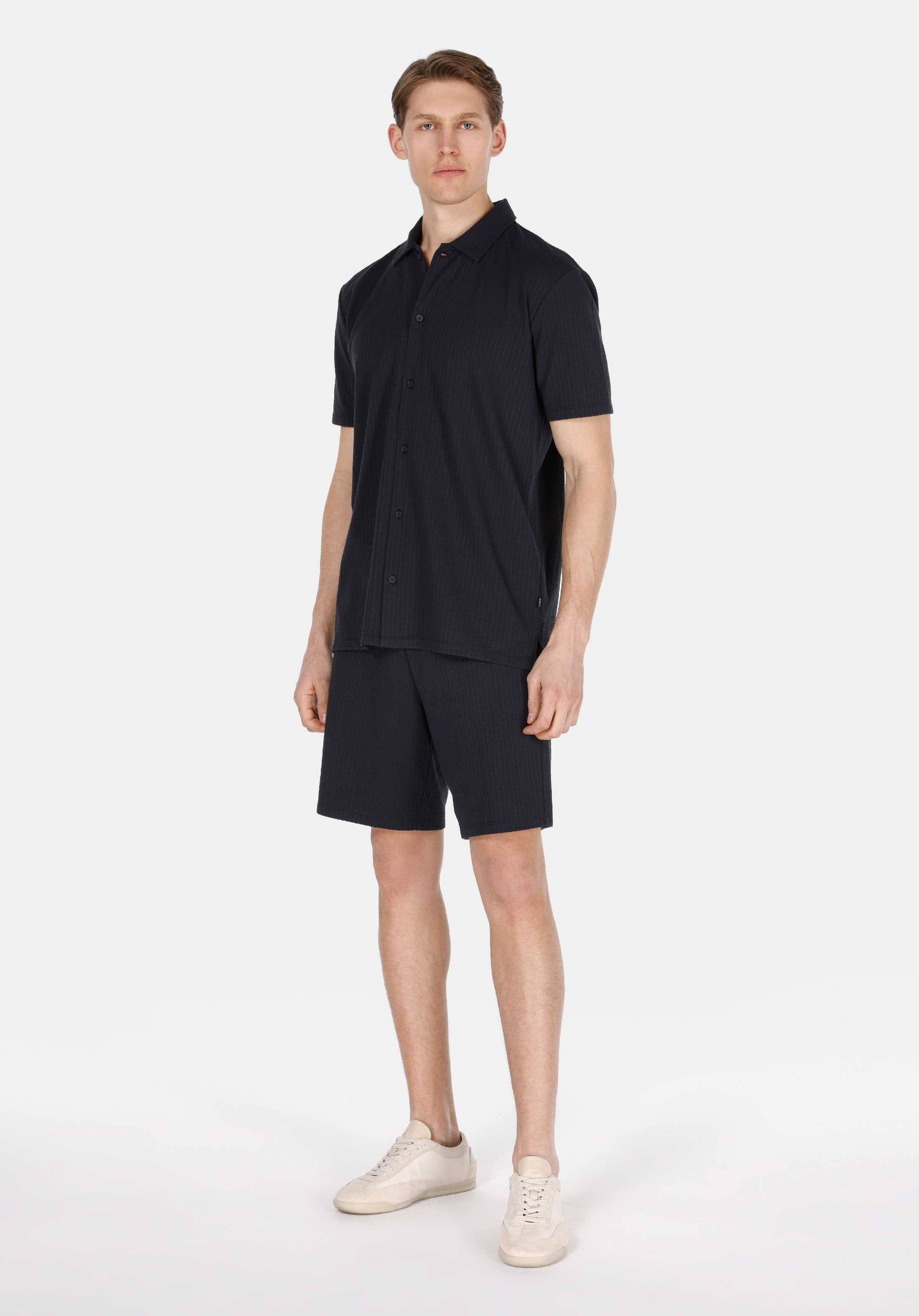 Afișați detalii pentru Short / Pantaloni Scurti De Barbati Albastru Marin Regular Fit  Cl1074191
