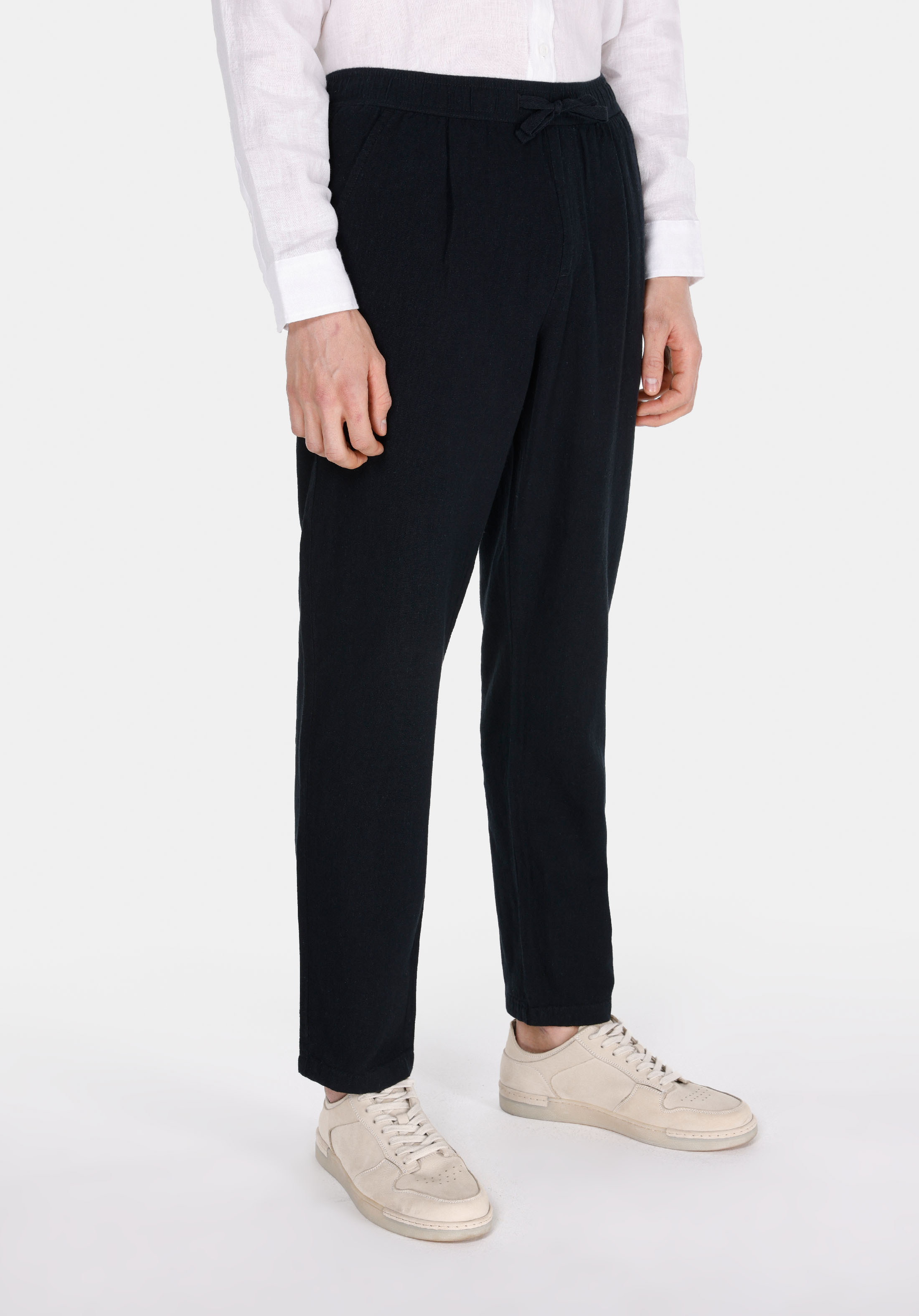 Afișați detalii pentru Pantaloni De Barbati Negru Regular Fit  Cl1074570