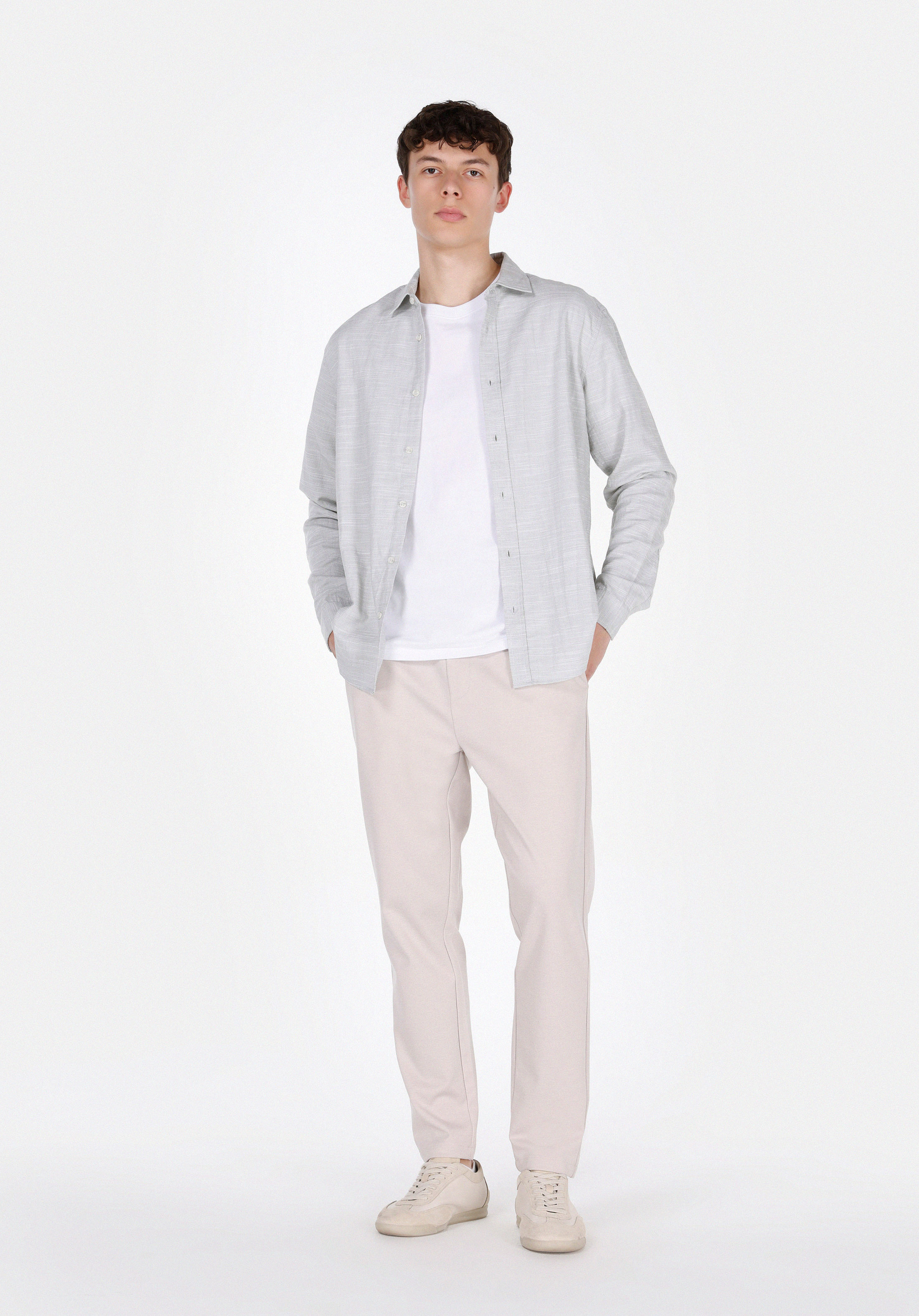 Afișați detalii pentru Pantaloni De Barbati Bej Slim Fit  Cl1071915