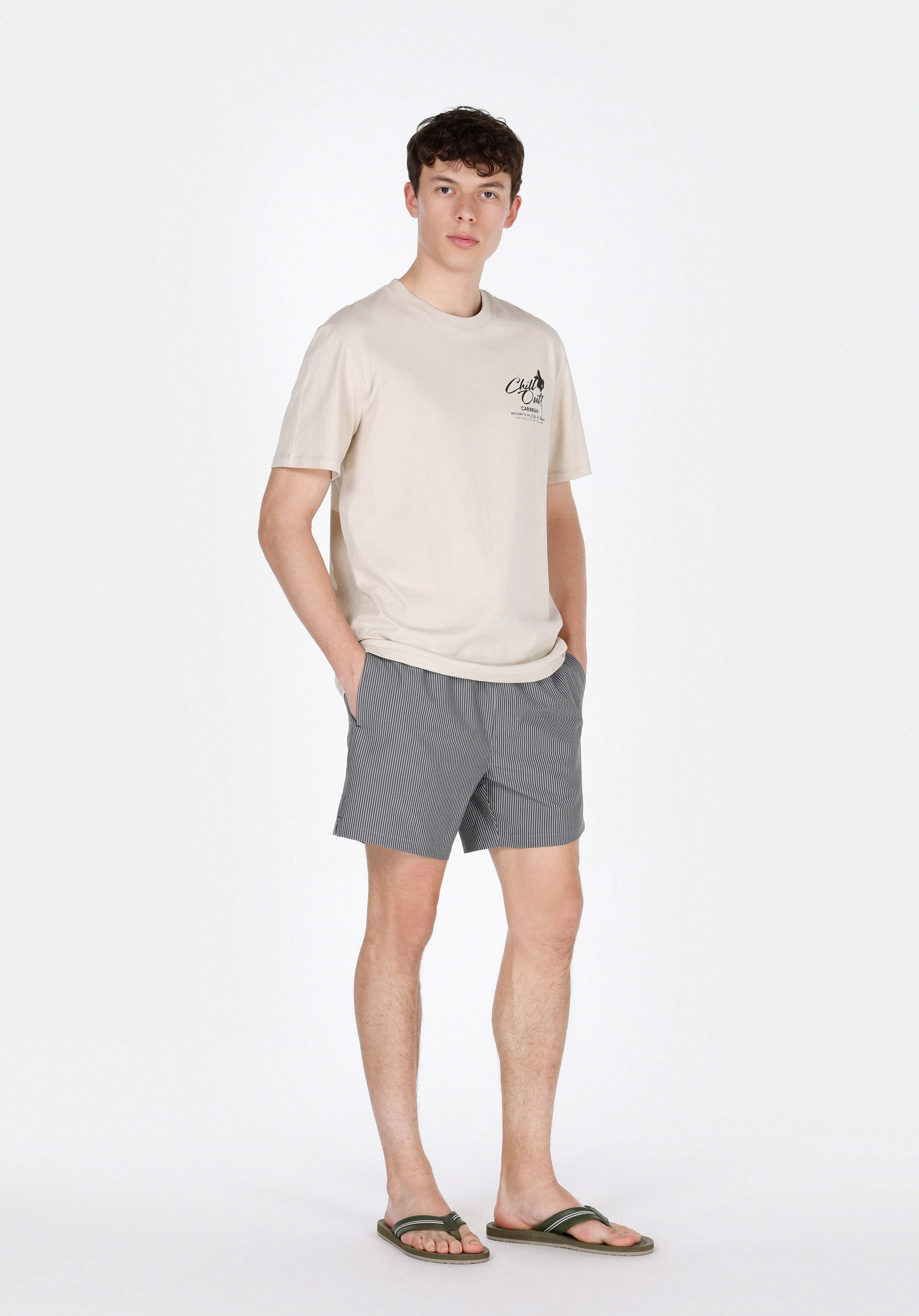 Afișați detalii pentru Short De Plaja De Barbati Negru Slim Fit  Cl1072291