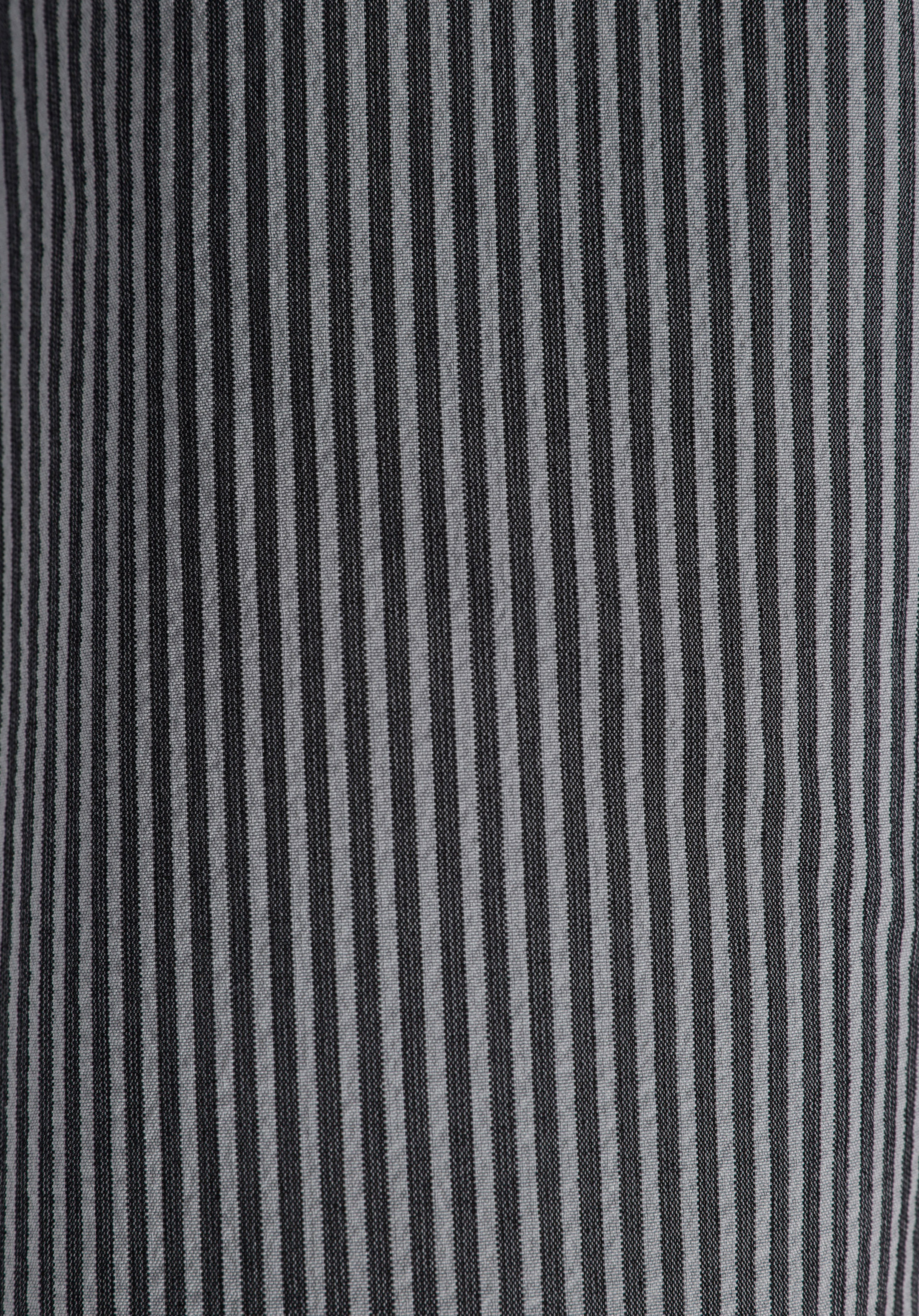 Afișați detalii pentru Short De Plaja De Barbati Negru Slim Fit  Cl1072291