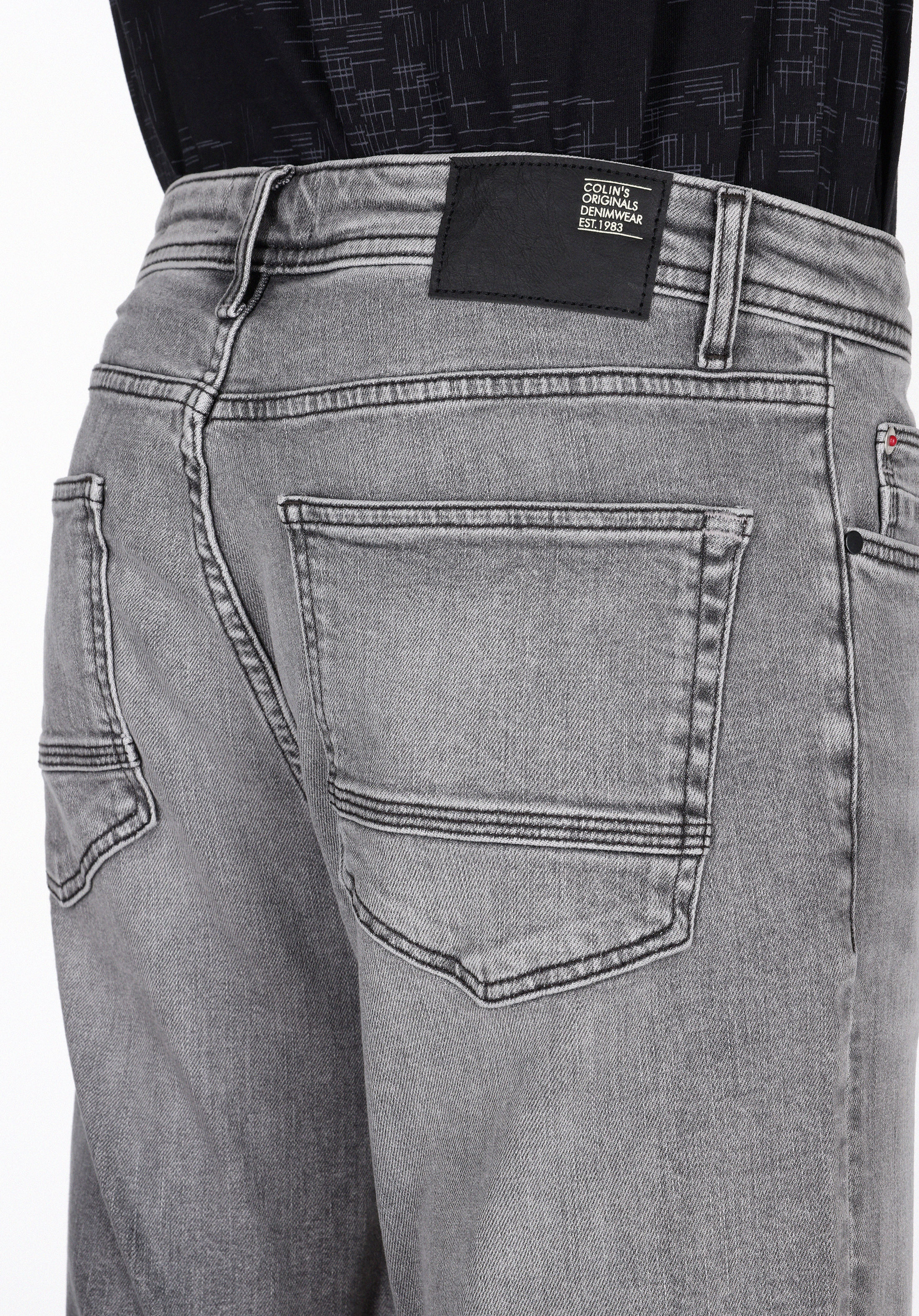 Afișați detalii pentru Short / Pantaloni Scurti De Barbati Antracit Straight Fit  Cl1075063