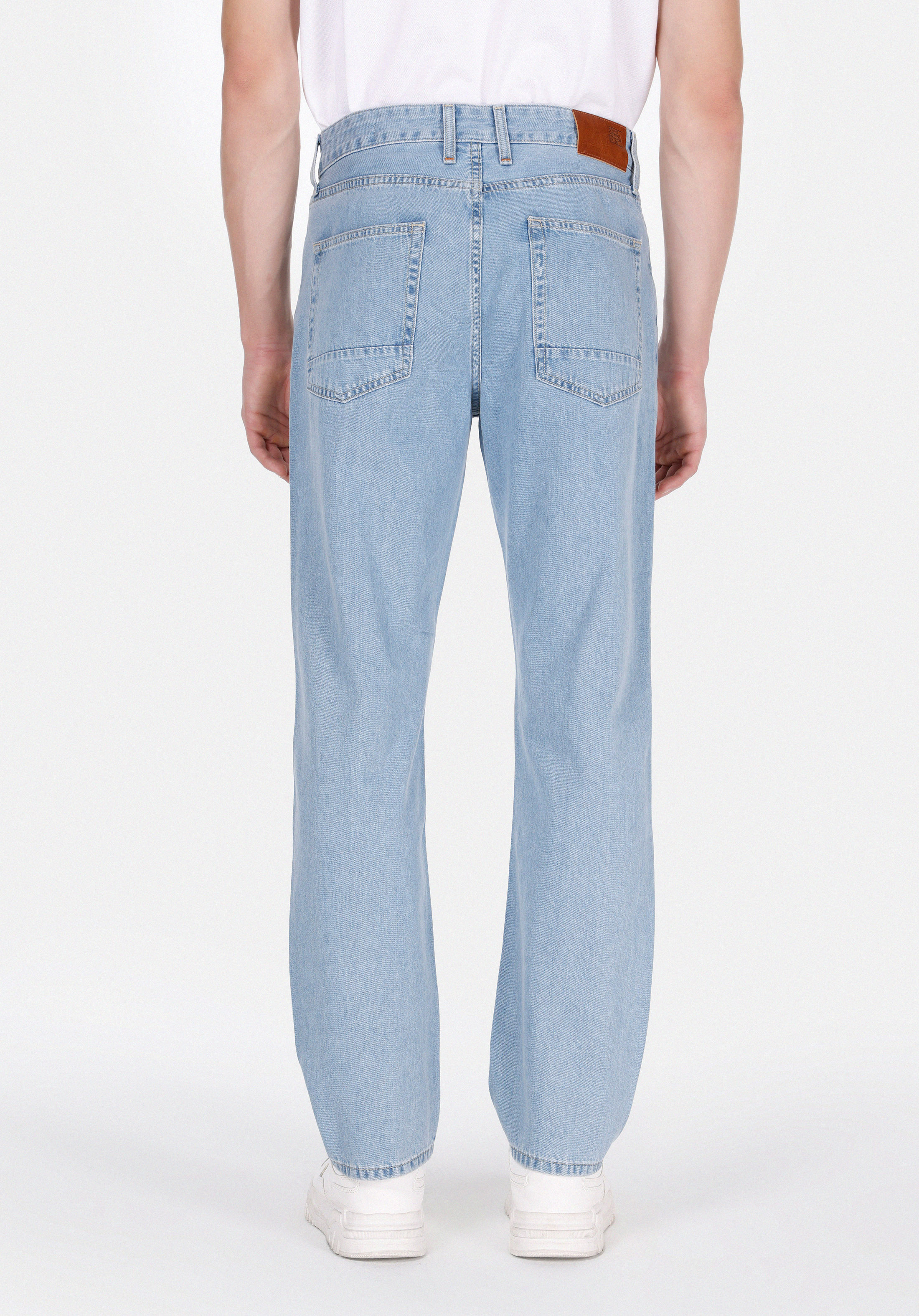 Afișați detalii pentru Pantaloni De Barbati Albastru Regular Fit 045 David Cl1075172