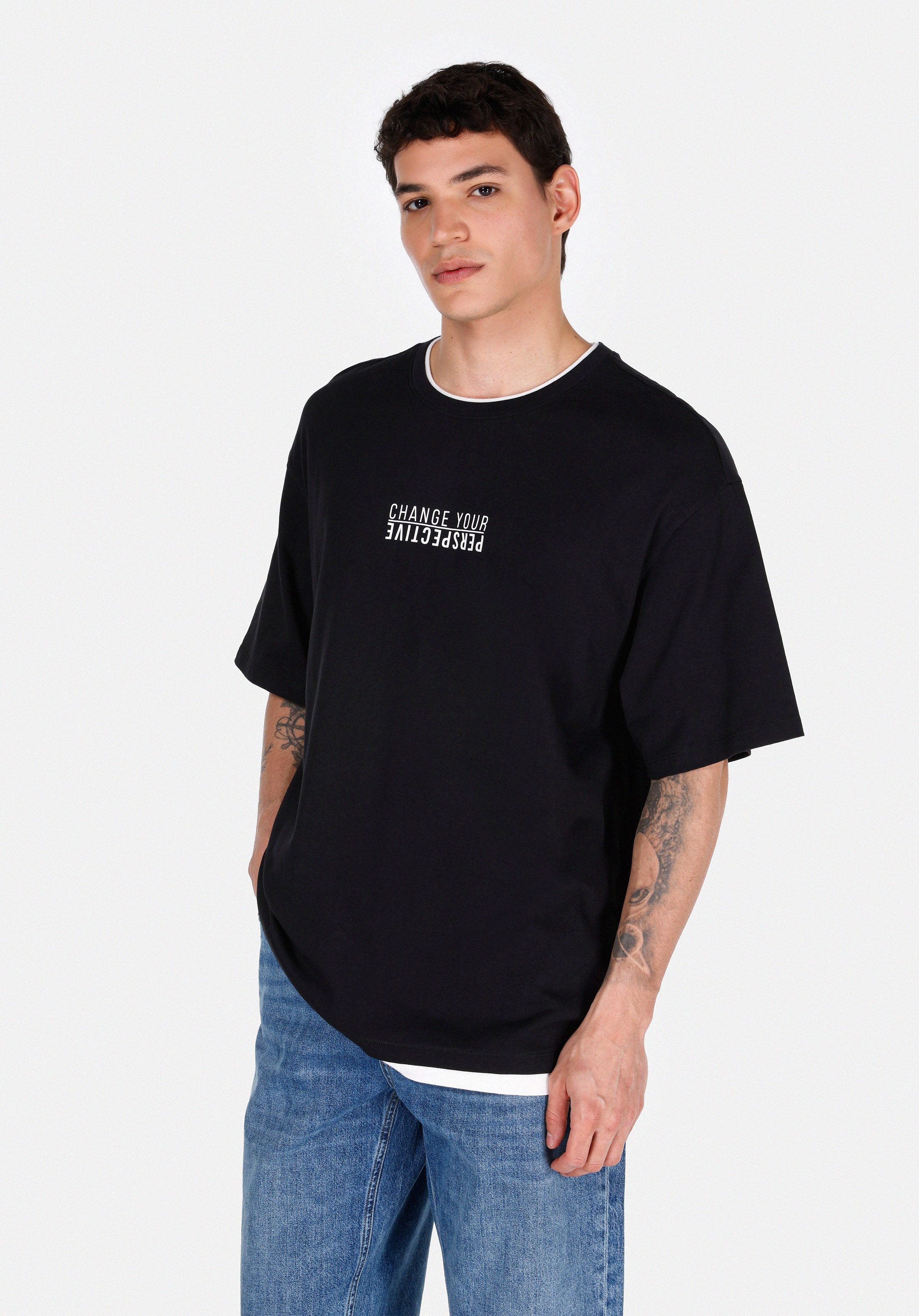 Afișați detalii pentru Tricou Cu Maneca Scurta De Barbati Negru Oversize Fit  Cl1073989