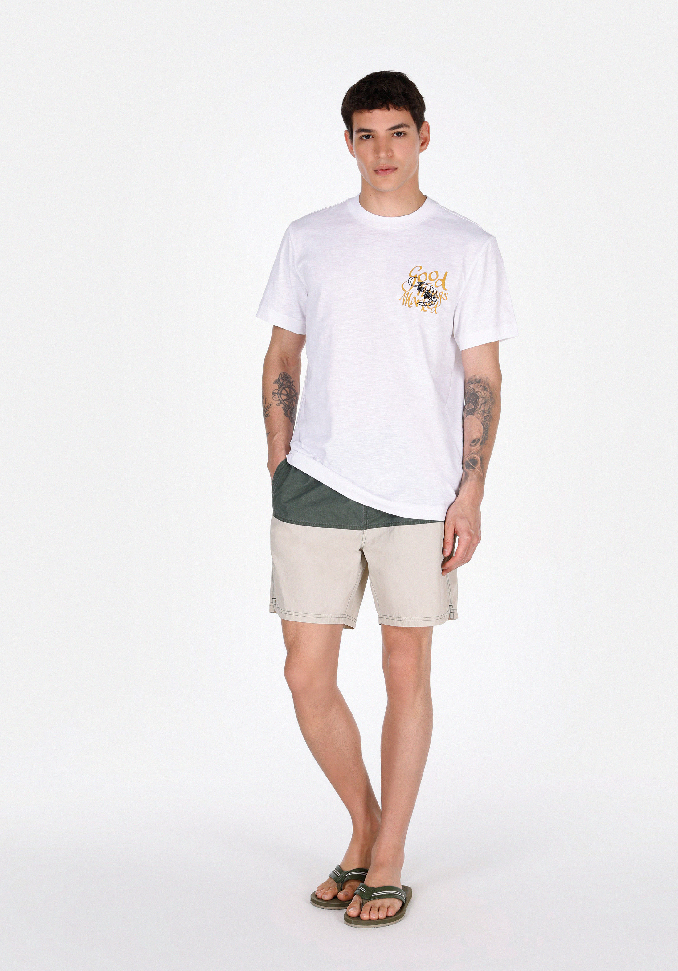 Afișați detalii pentru Tricou Cu Maneca Scurta De Barbati Alb Regular Fit  Cl1074218