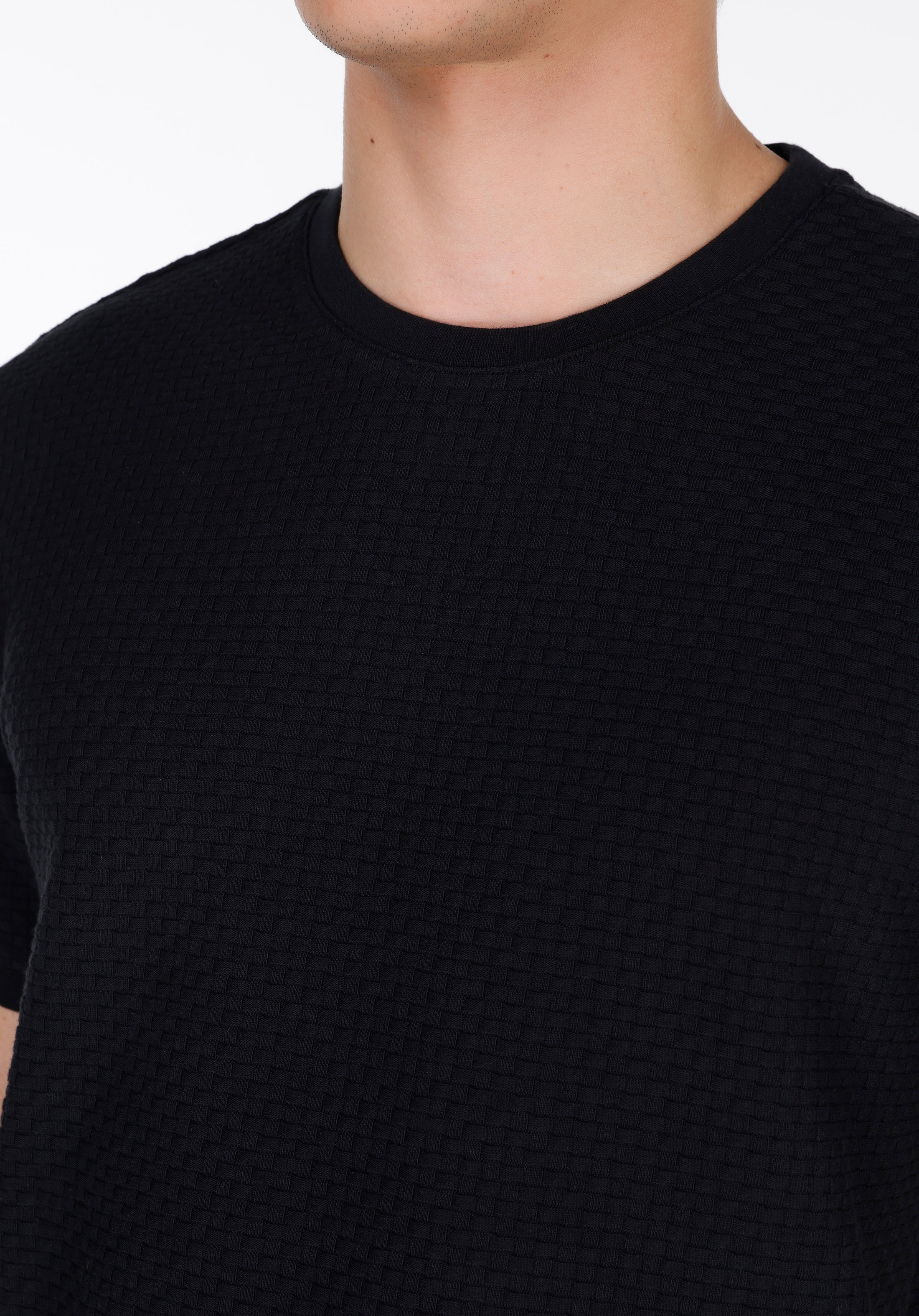 Afișați detalii pentru Tricou Cu Maneca Scurta De Barbati Negru Regular Fit  Cl1074681