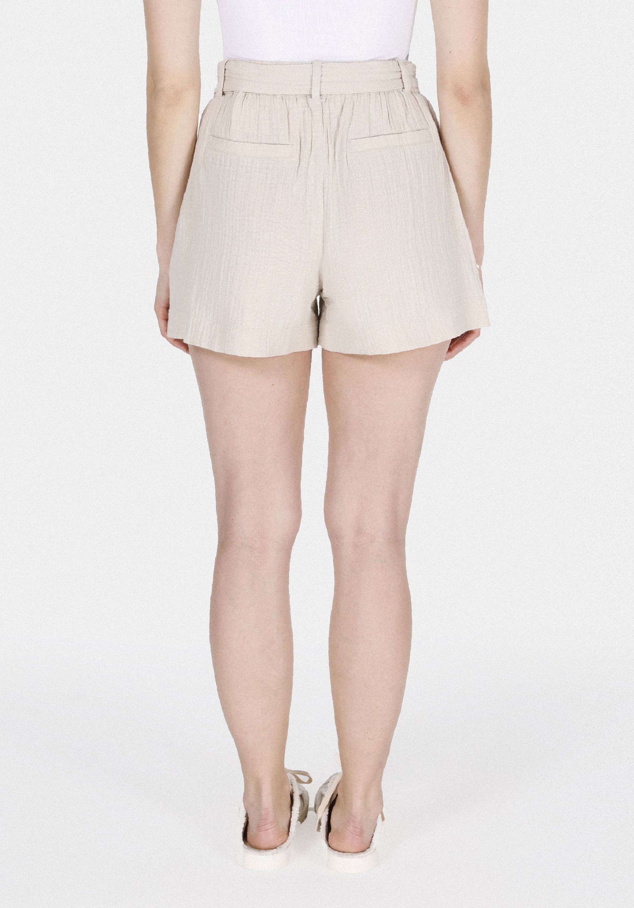 Afișați detalii pentru Regular Fit Rising Waist Straight Pantaloni Scurți Bej Pentru Femei