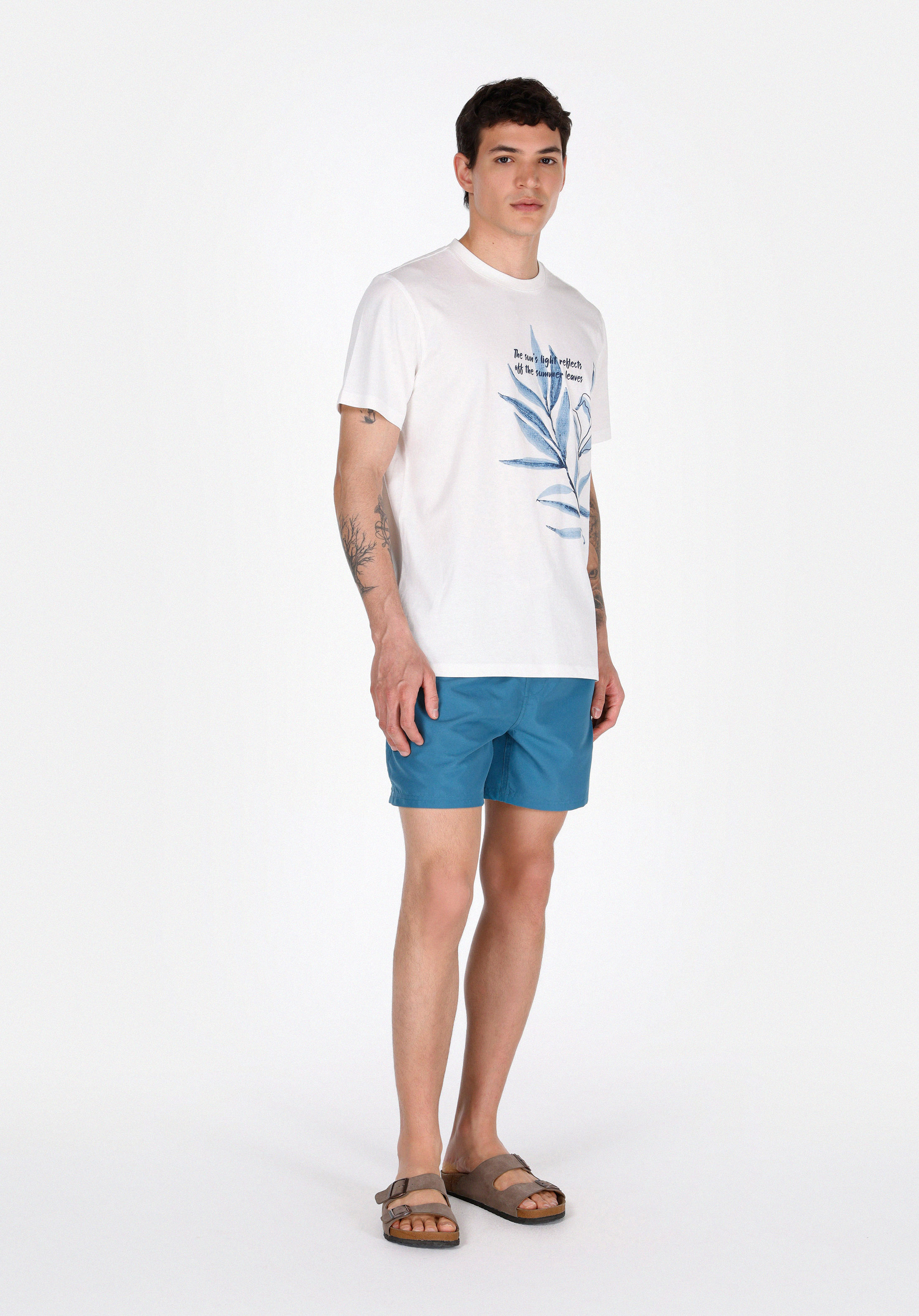 Afișați detalii pentru Short De Plaja De Barbati Albastru Slim Fit  Cl1075081