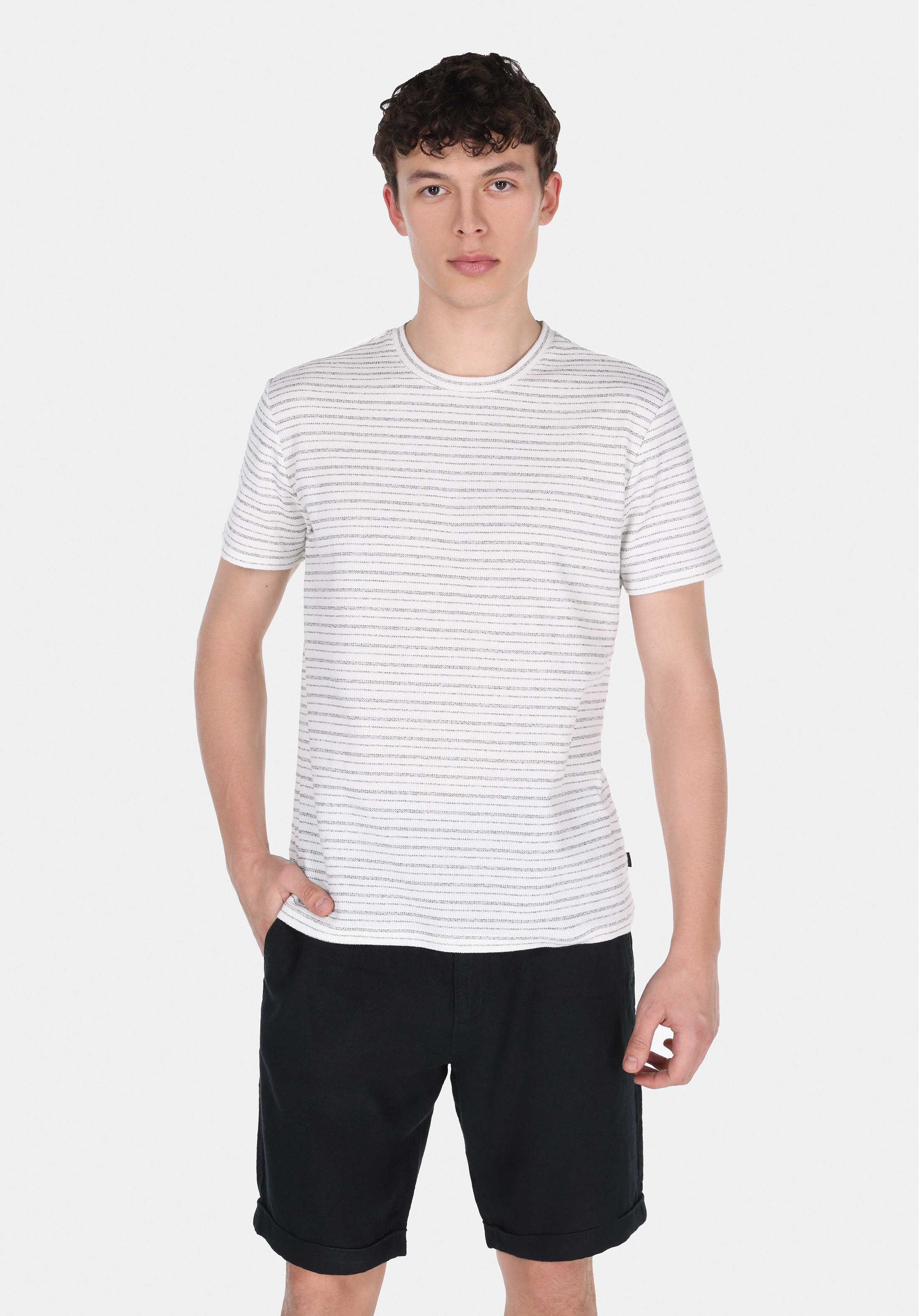 Afișați detalii pentru Tricou Cu Maneca Scurta De Barbati Negru Regular Fit  Cl1074210