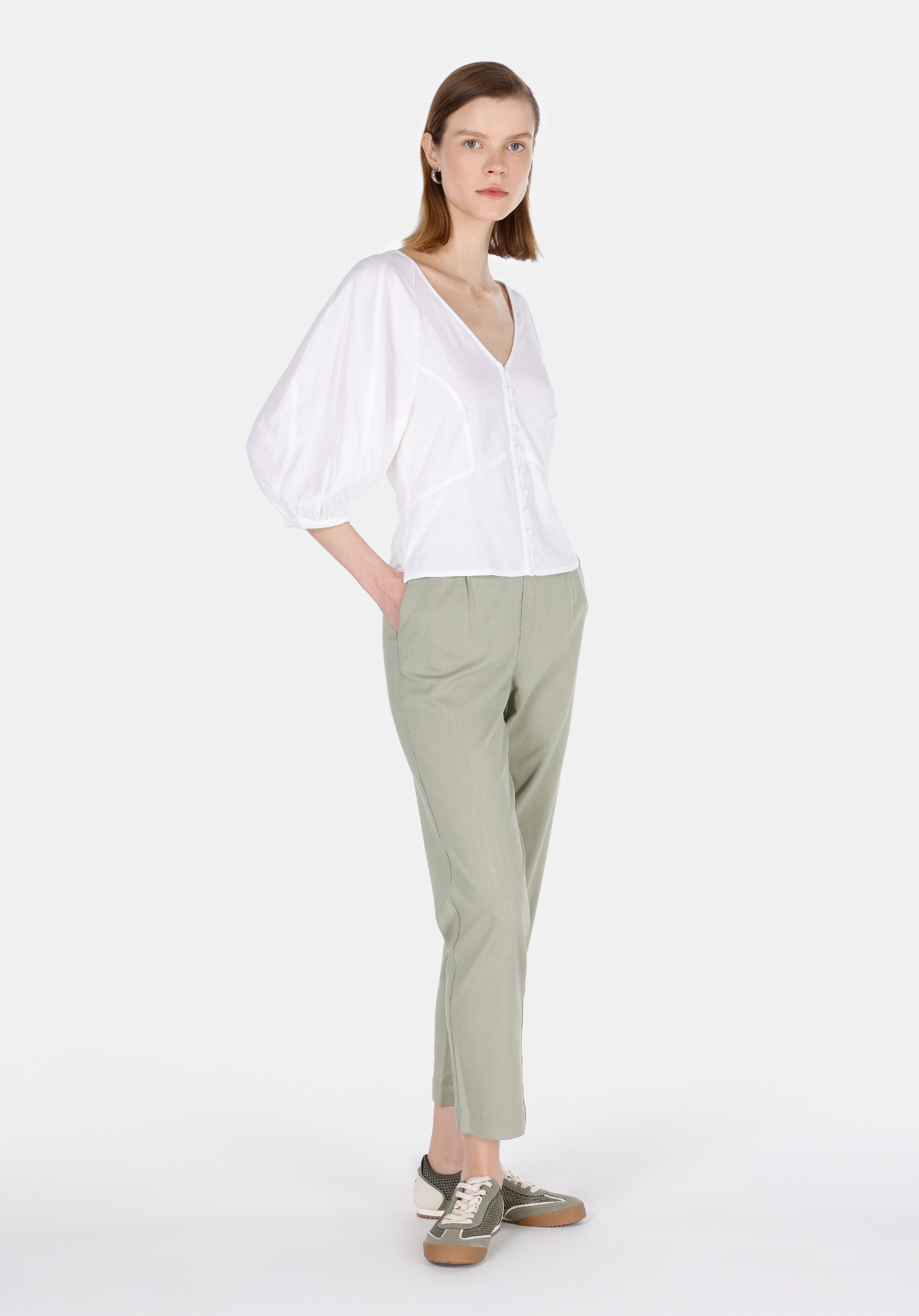 Afișați detalii pentru Pantaloni De Dama Verde Regular Fit  Cl1068239