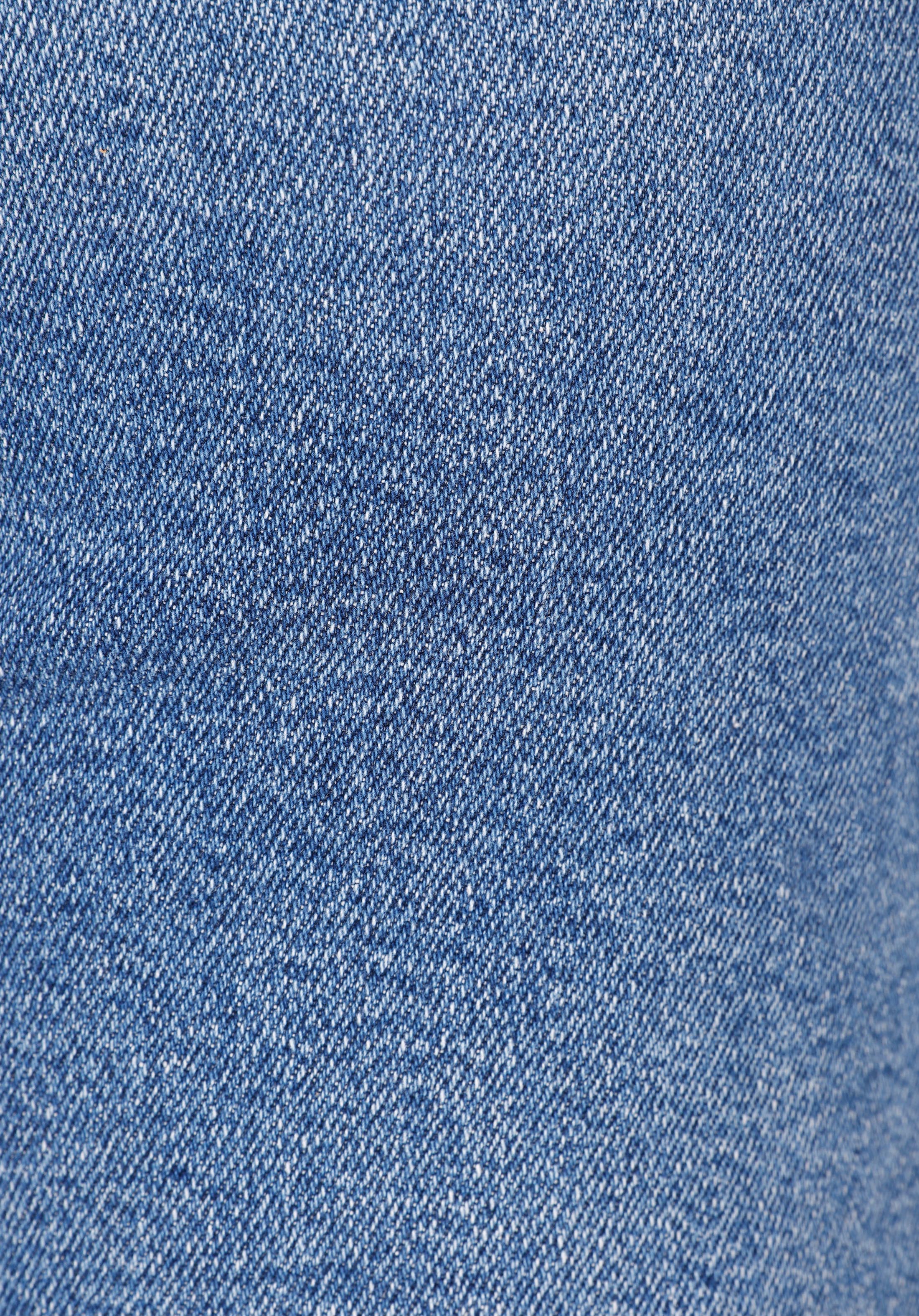 Afișați detalii pentru Pantaloni De Dama Albastru Deschis Regular Fit 791 Monica Cl1072456