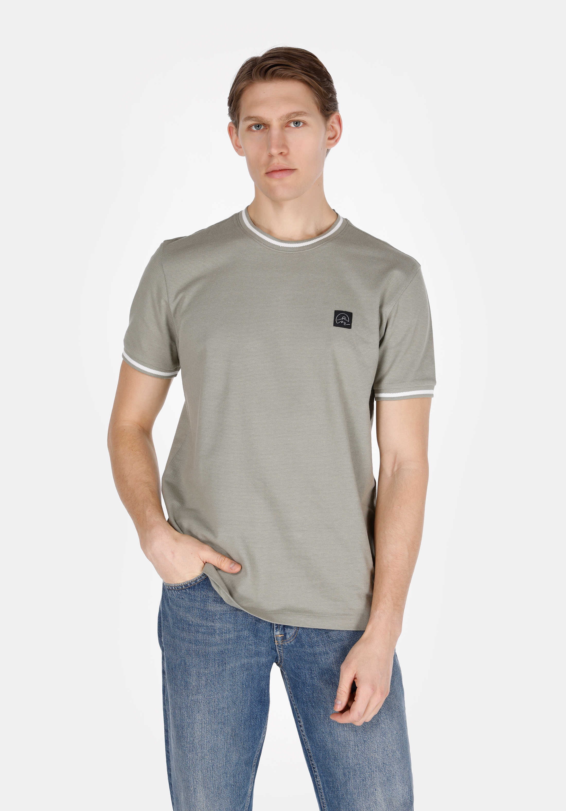 Afișați detalii pentru Tricou Cu Maneca Scurta De Barbati Verde Regular Fit  Cl1073359