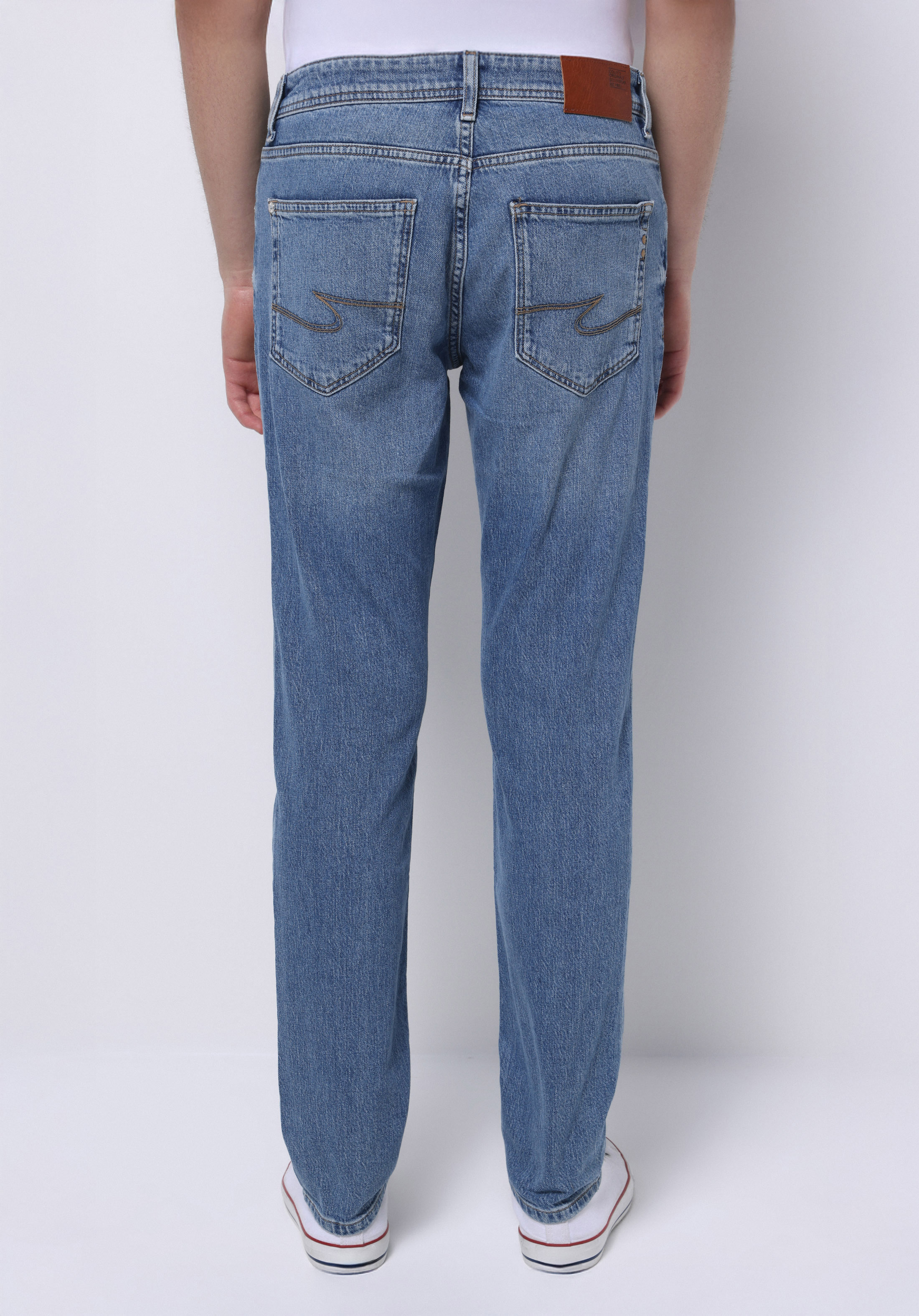 Afișați detalii pentru Pantaloni De Barbati Albastru Straight Fit 044 Karl Cl1075170
