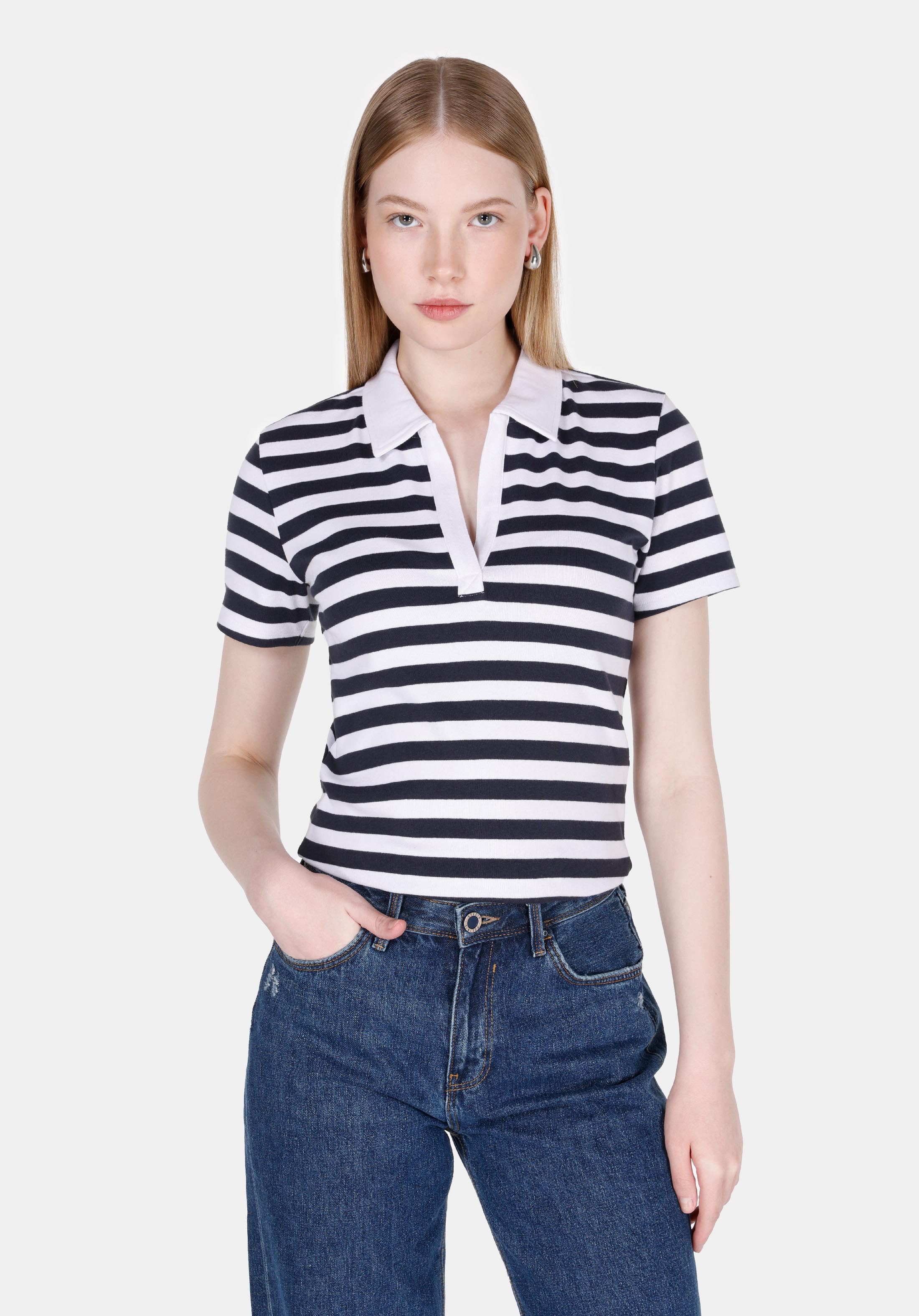 Afișați detalii pentru Tricou Cu Maneca Scurta De Dama Alb Slim Fit  Cl1073835