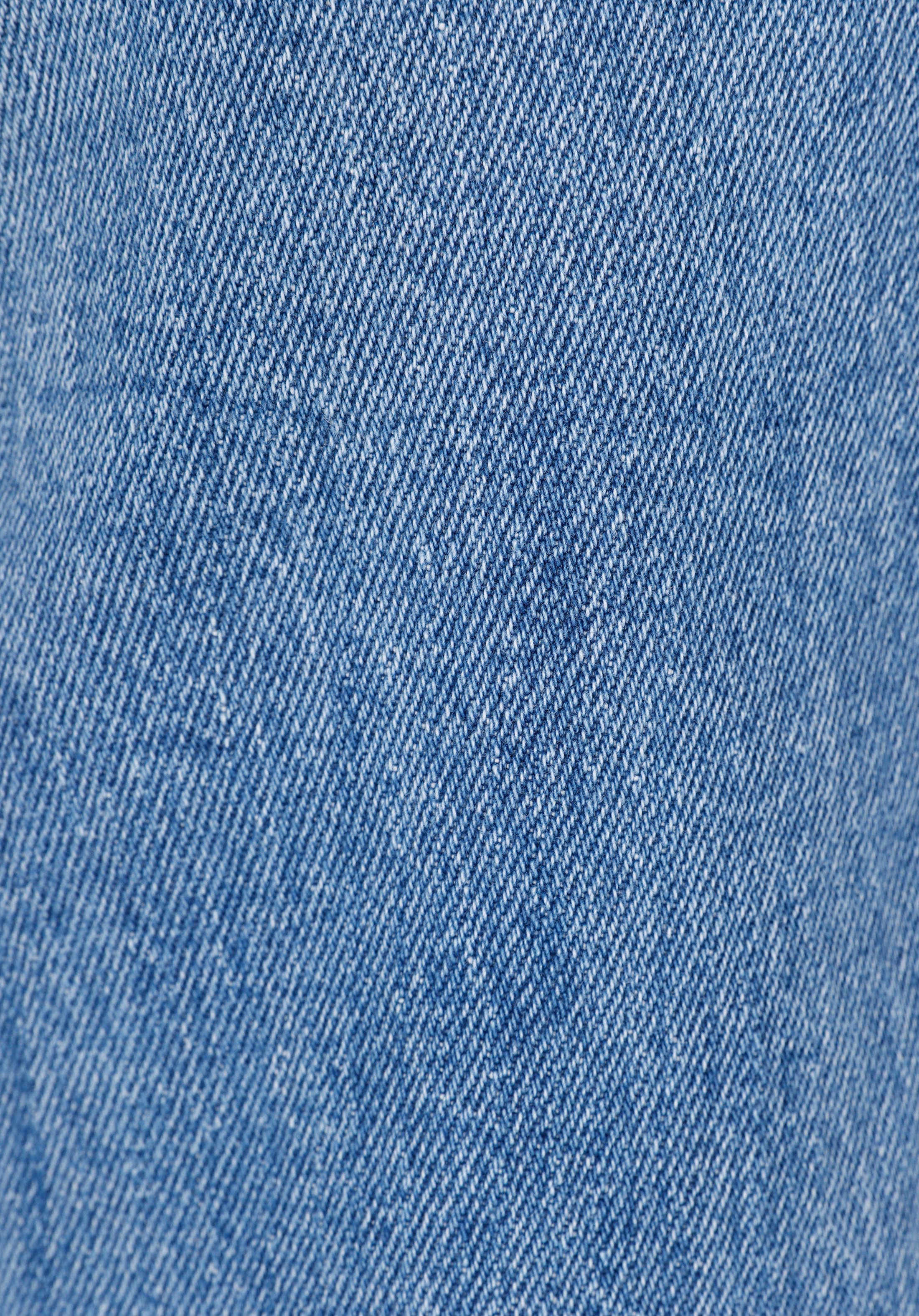 Afișați detalii pentru Slim Fit Mid Waist Slim Leg Blugi İndigo Pentru Femei