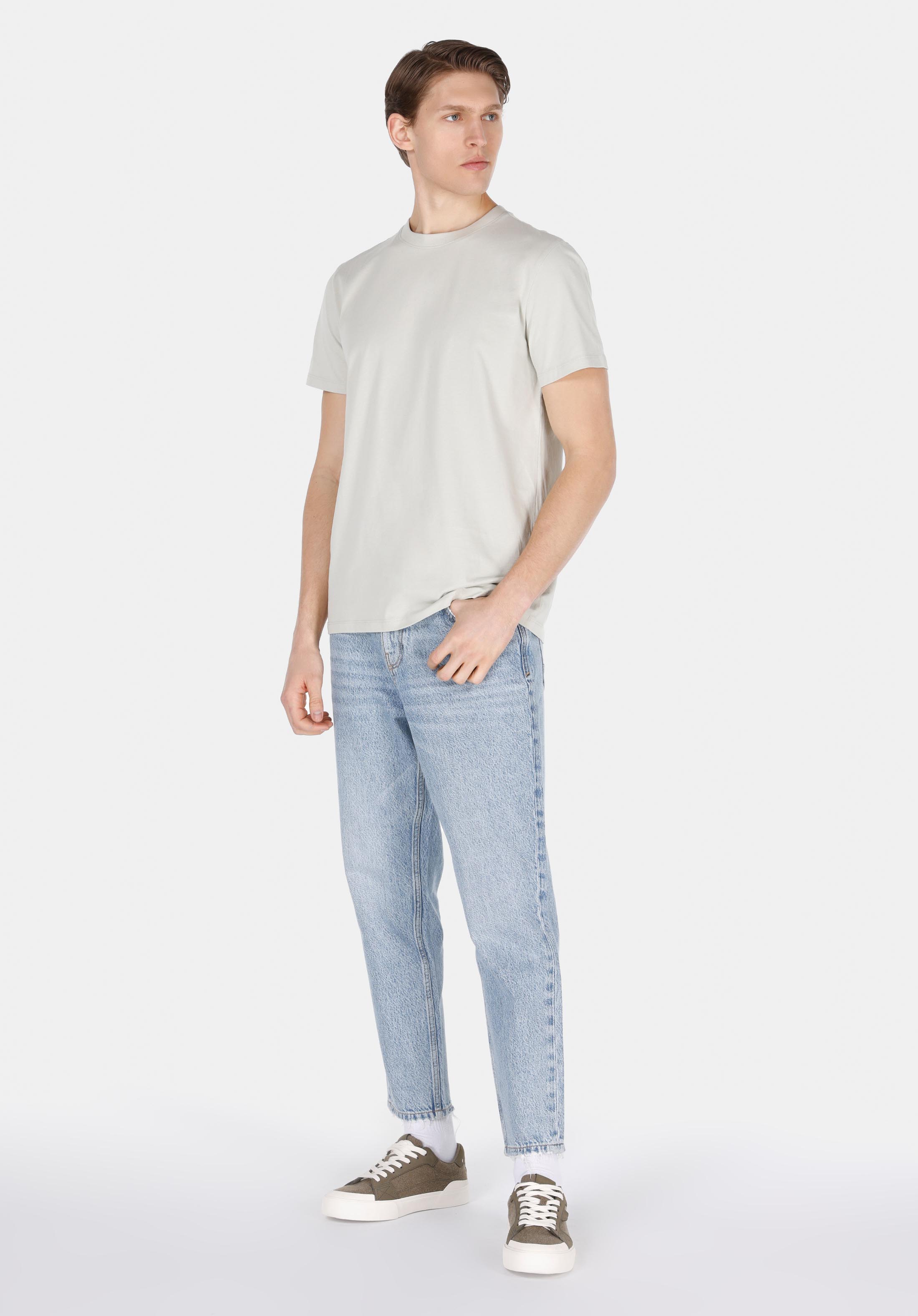 Afișați detalii pentru Regular Fit Round Neck Drept Bărbați Verde Tricou Cu Mânecă Scurtă