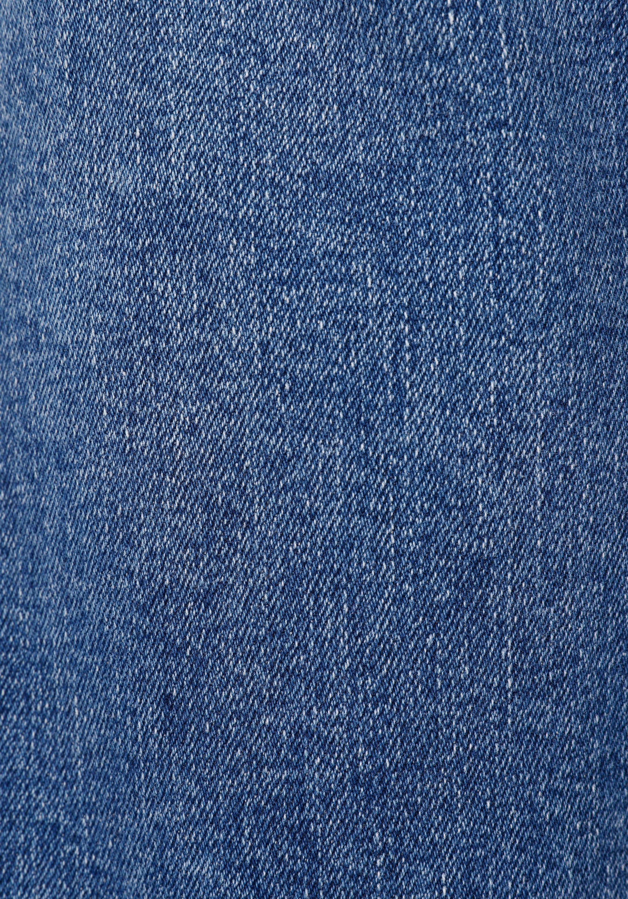 Afișați detalii pentru Pantaloni De Barbati Albastru Regular Fit 067 Jack Cl1071801