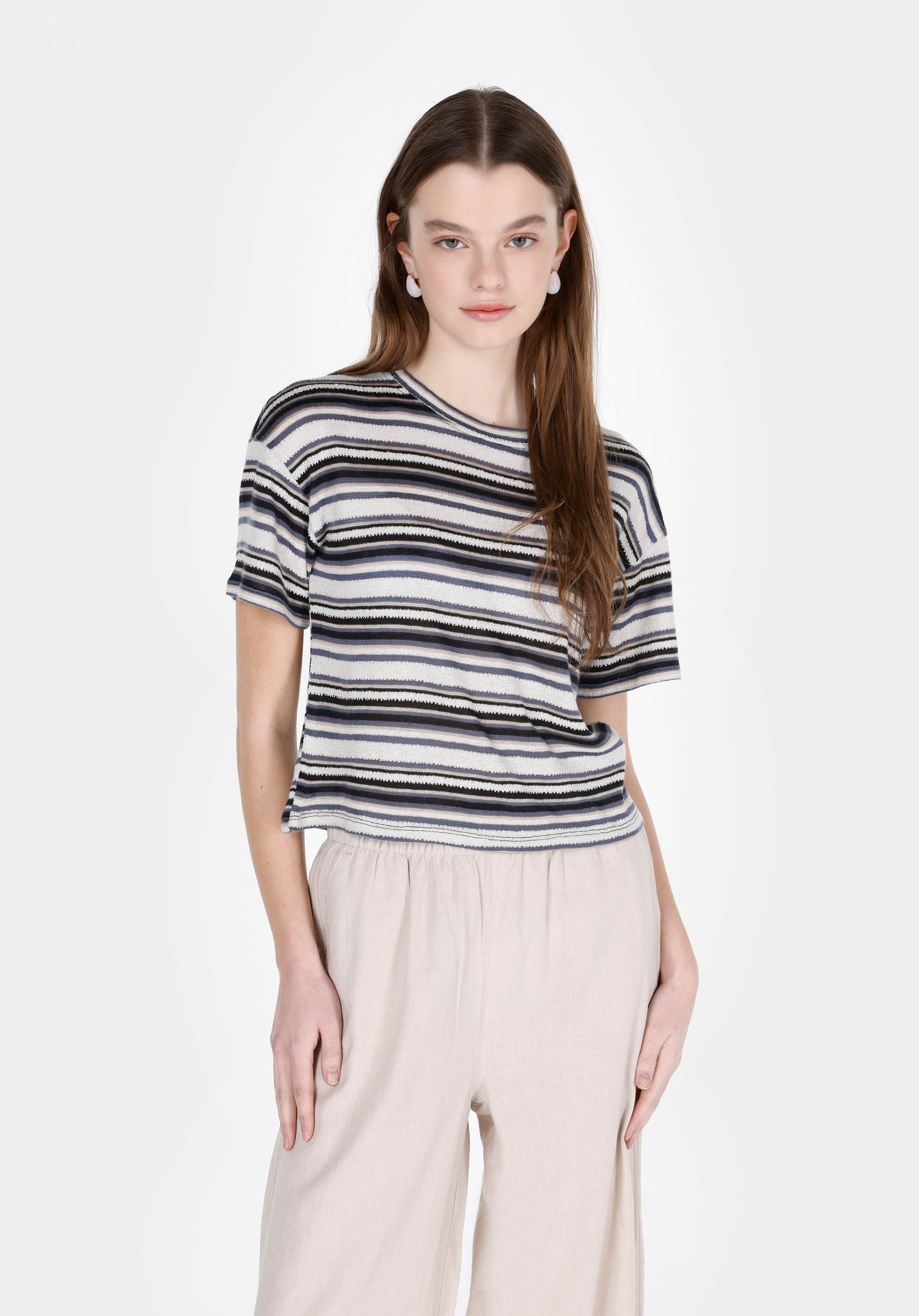Afișați detalii pentru Tricou Cu Maneca Scurta De Dama Multicolor Regular Fit  Cl1073157