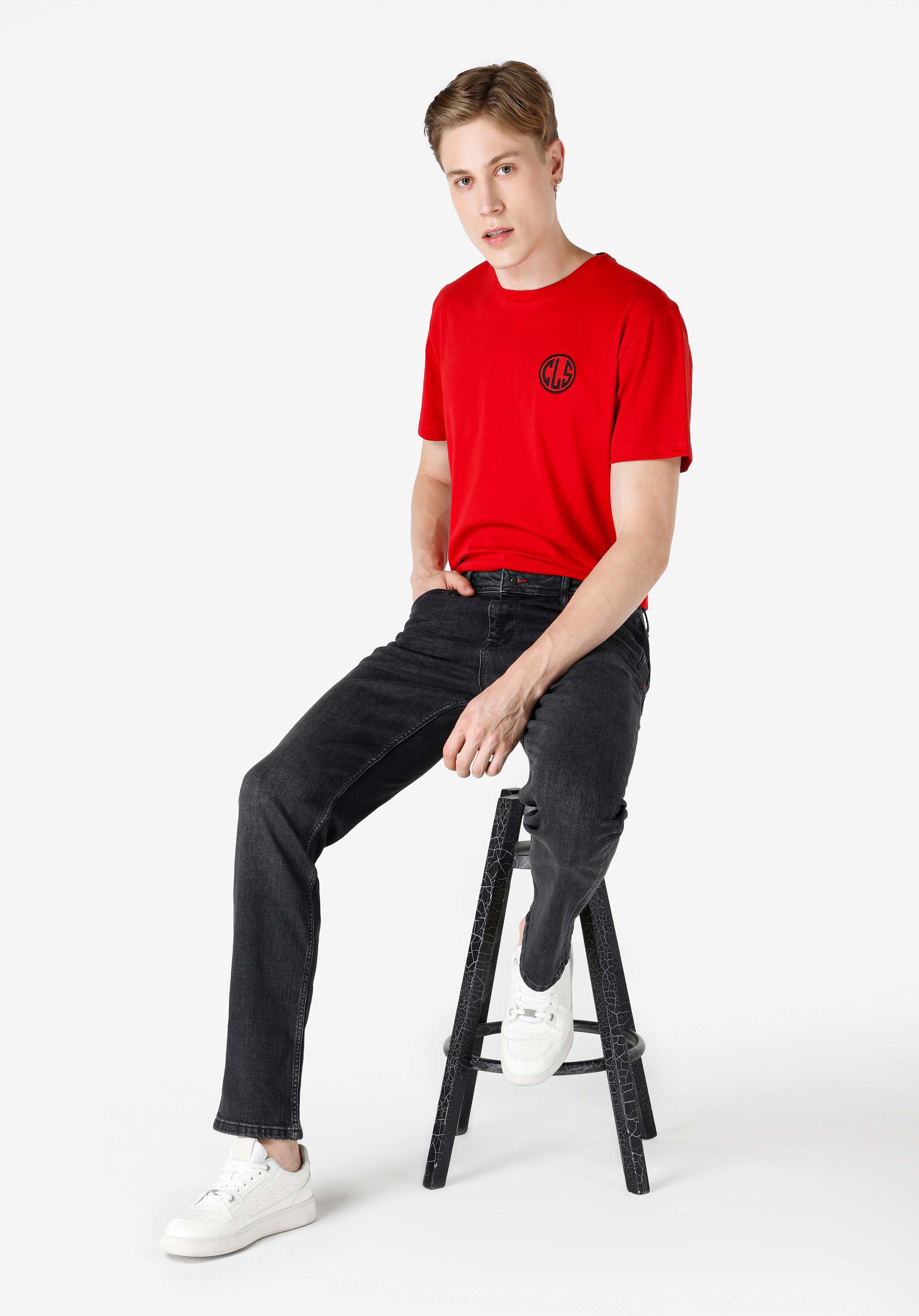 Afișați detalii pentru Pantaloni De Barbati Negru Regular Fit 045 David Cl1066457