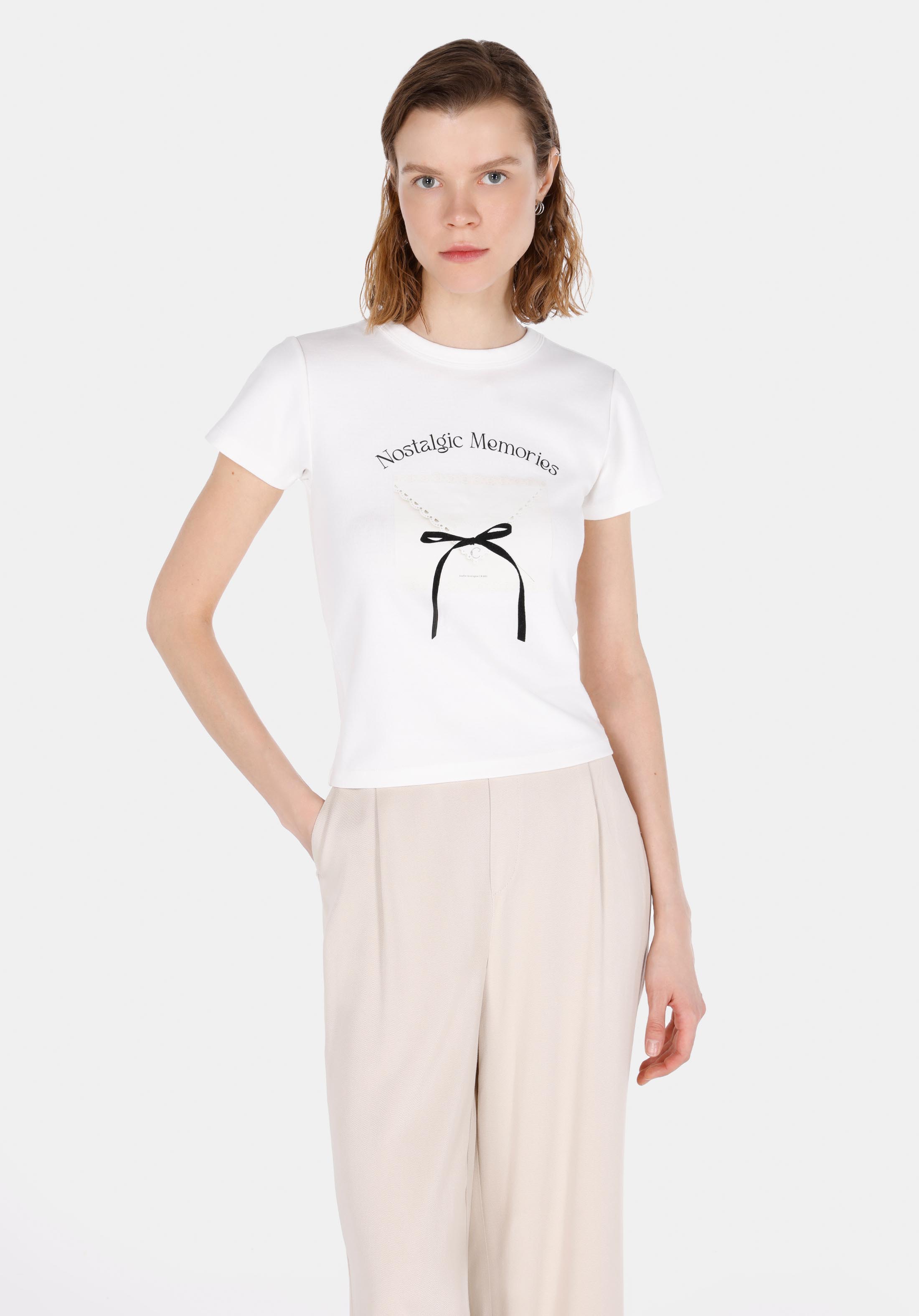 Afișați detalii pentru Tricou Cu Maneca Scurta De Dama Alb Slim Fit  Cl1073176