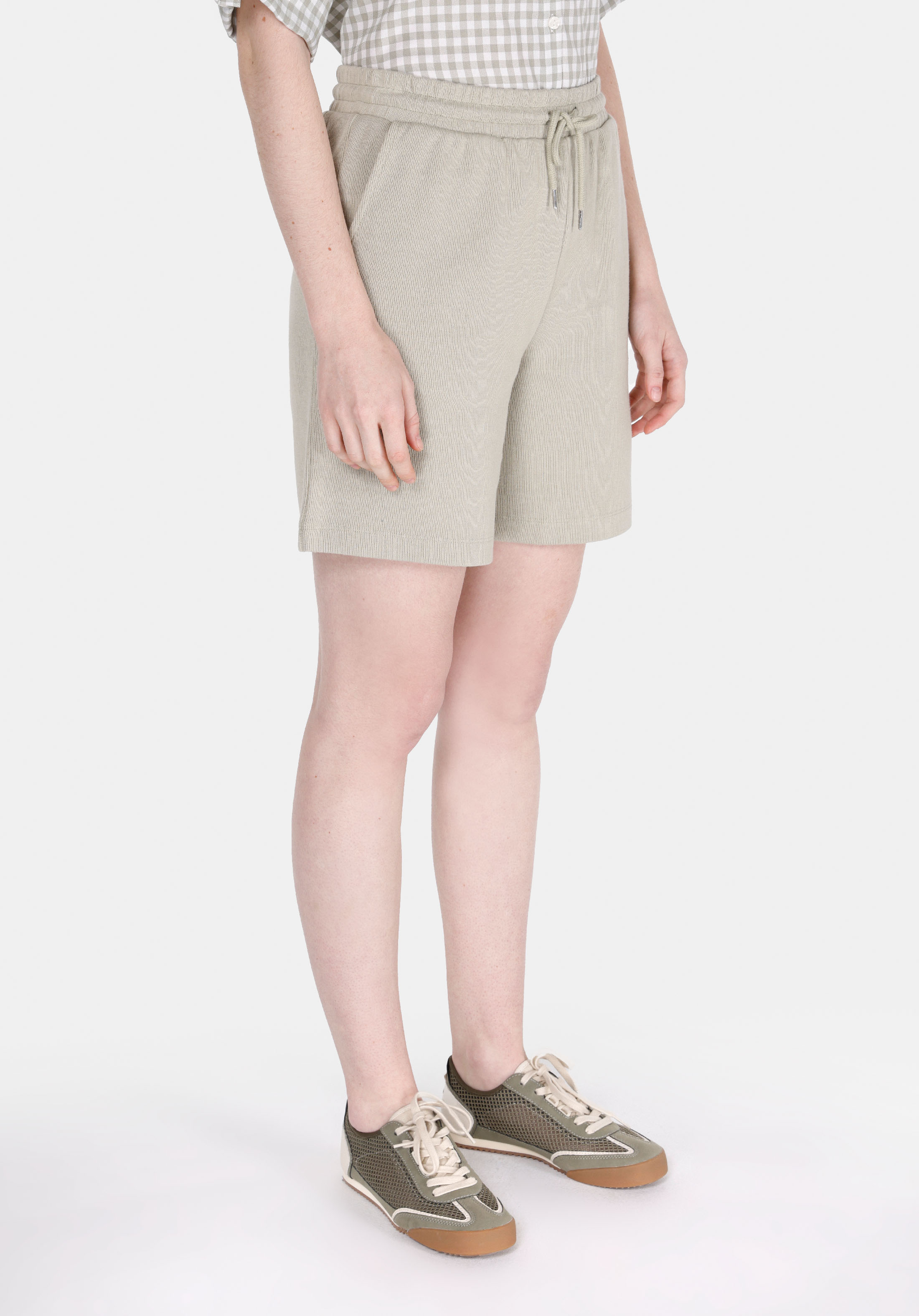 Afișați detalii pentru Short / Pantaloni Scurti De Dama Verde Regular Fit  Cl1074703