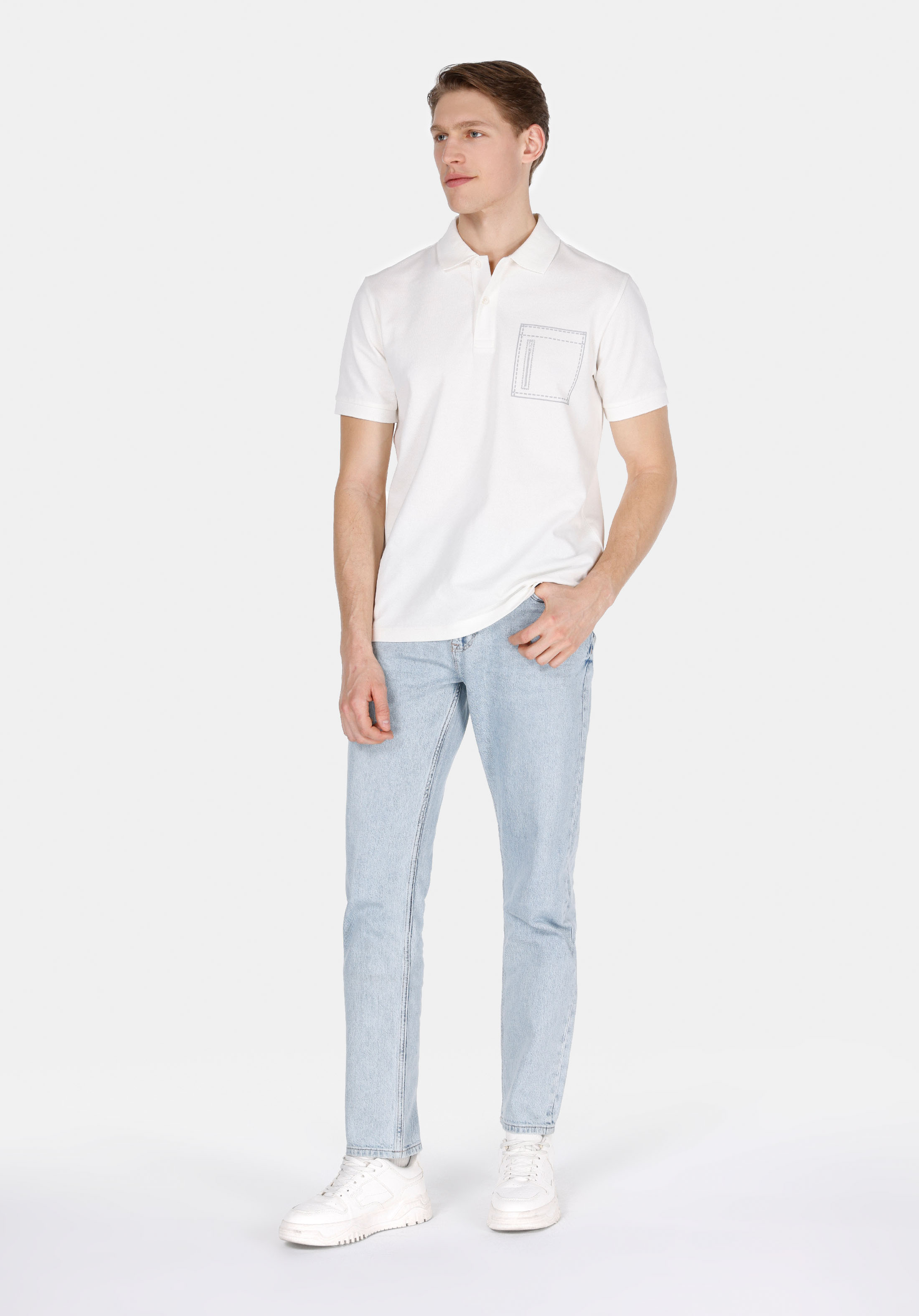 Afișați detalii pentru Blugi Indigo Slim Straight Pentru Bărbați