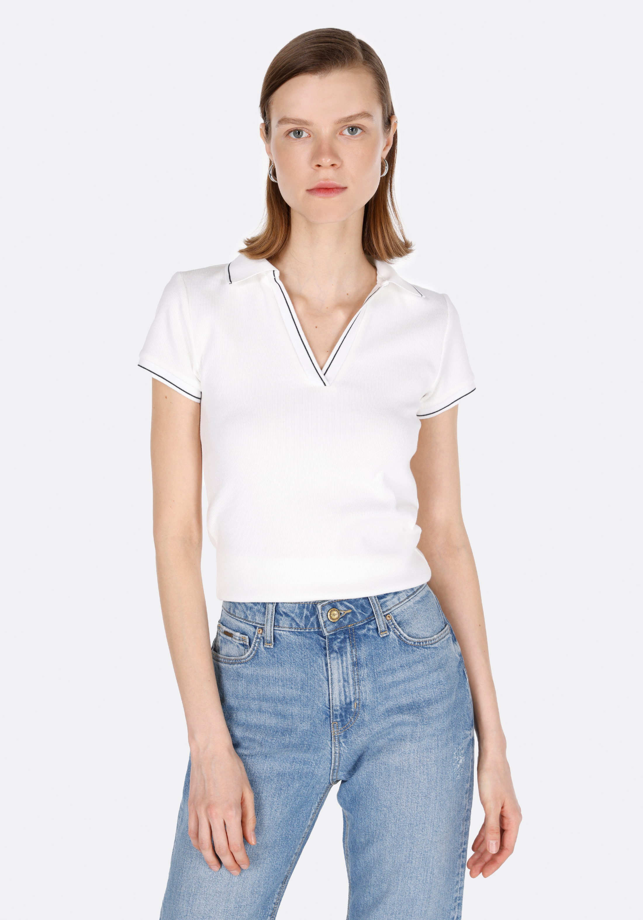 Afișați detalii pentru Tricou Polo Cu Maneca Scurta De Dama Alb Slim Fit  Cl1073698