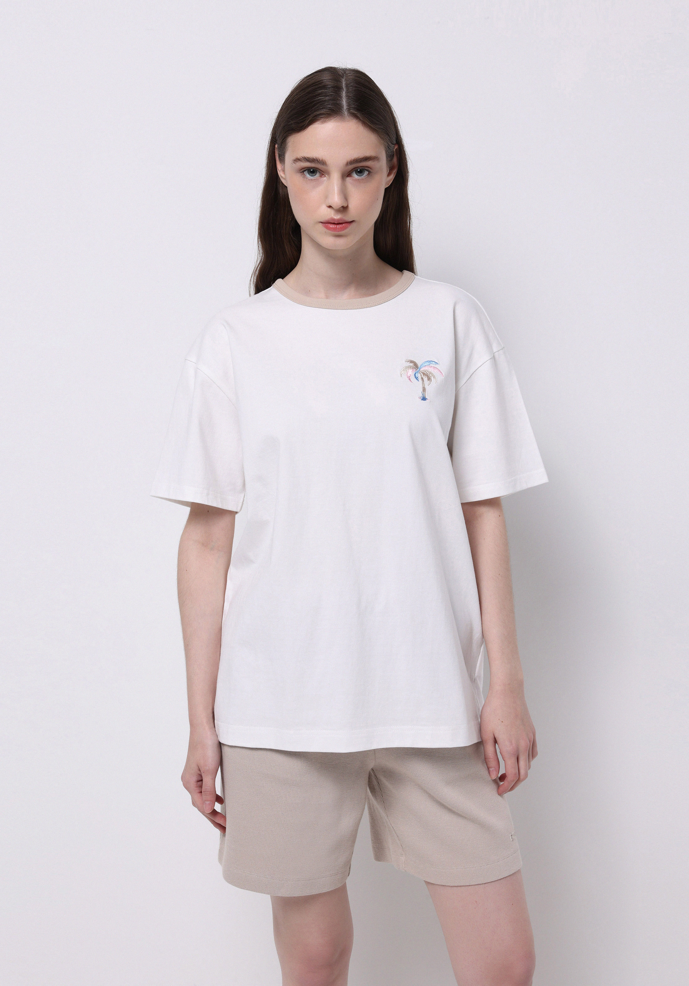 Afișați detalii pentru Tricou Cu Maneca Scurta De Dama Alb Relax Fit  Cl1073922