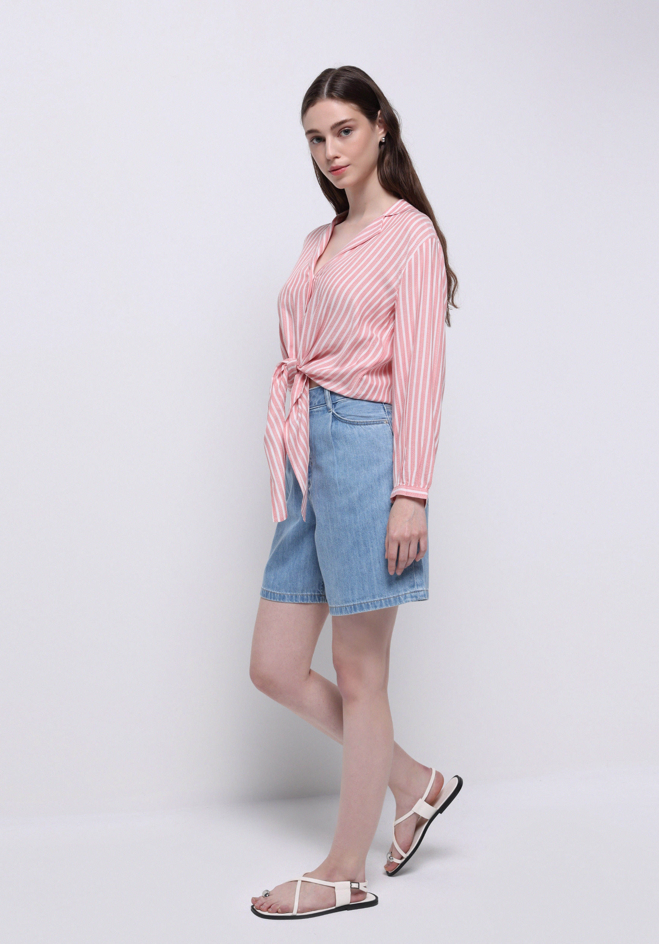 Afișați detalii pentru Loose Fit Talie Talie Dreaptă Pantaloni Scurți De Jean İndigo Pentru Femei