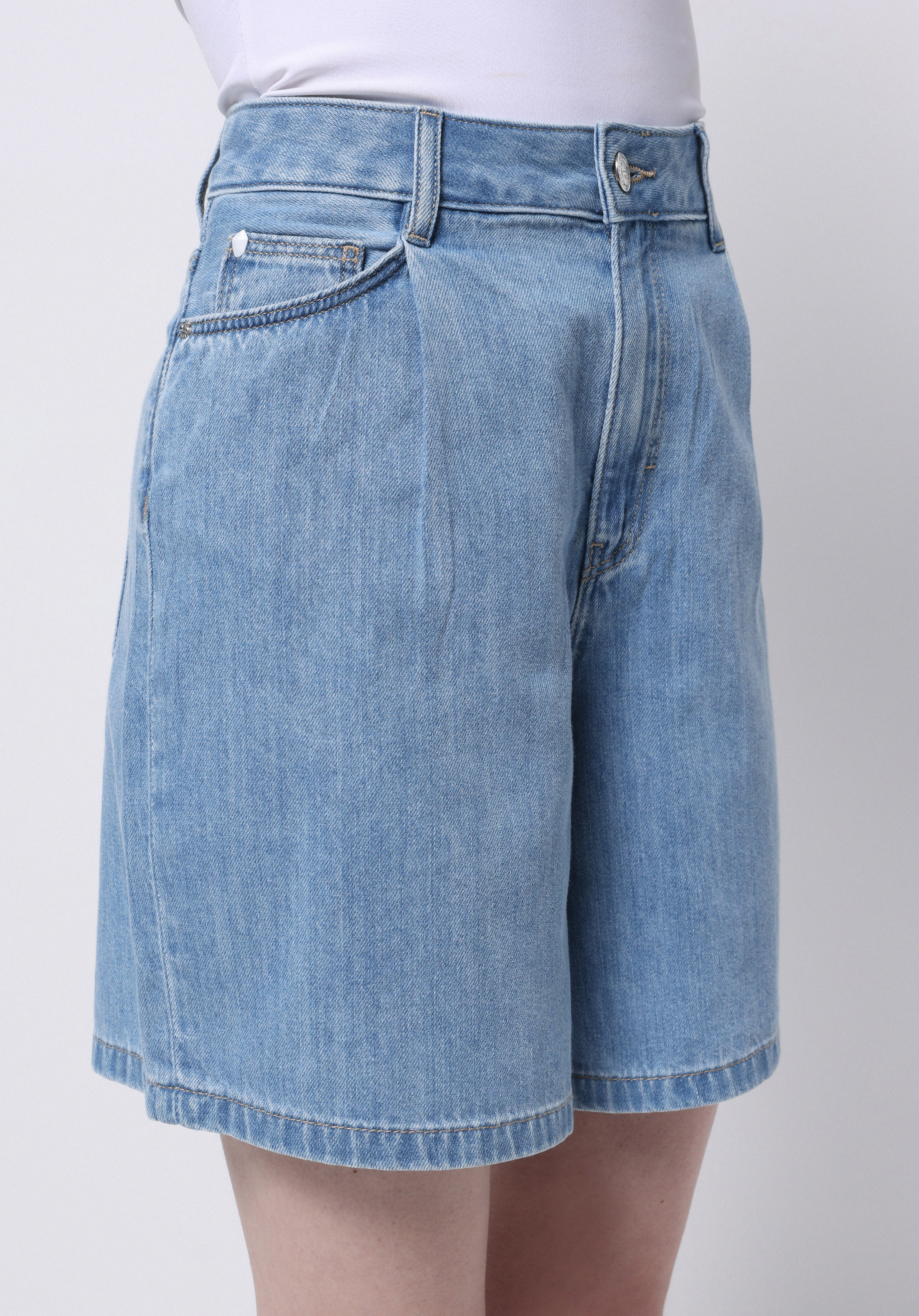 Afișați detalii pentru Loose Fit Talie Talie Dreaptă Pantaloni Scurți De Jean İndigo Pentru Femei