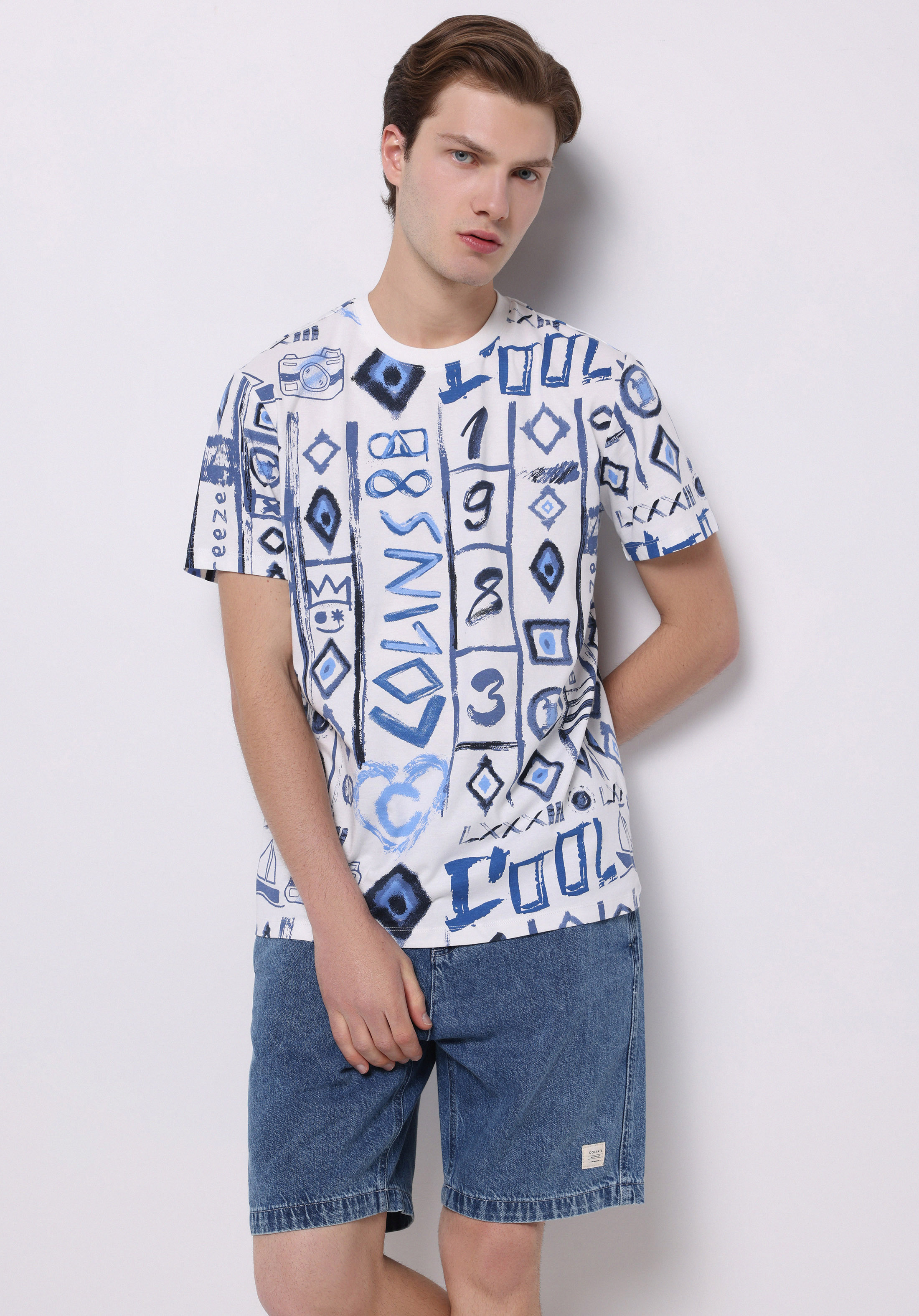 Afișați detalii pentru Regular Fit Round Neck Printed Tricou Albastru Cu Mânecă Scurtă Pentru Bărbați